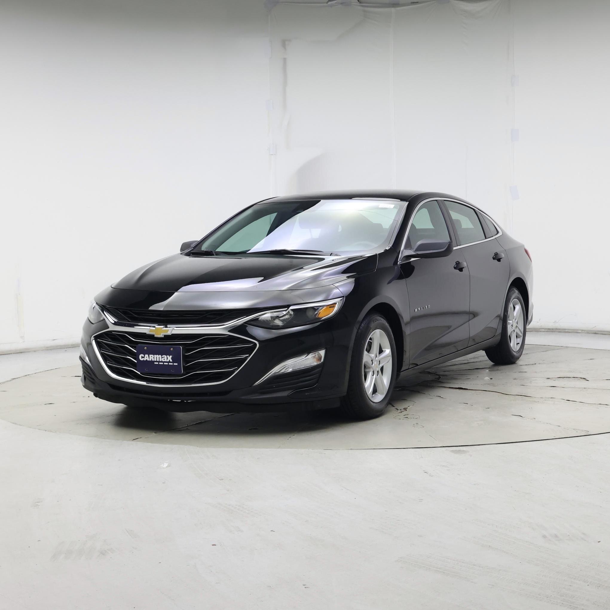 Thumbnail: 2023 Chevrolet Malibu - 4