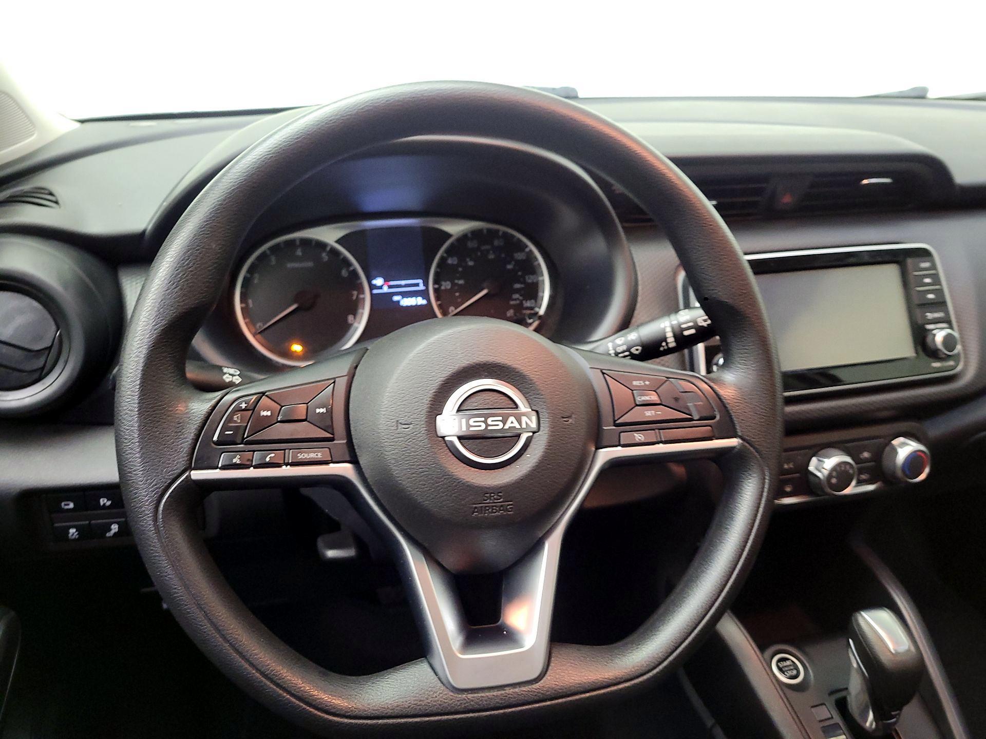 Thumbnail: 2022 Nissan Kicks - 10