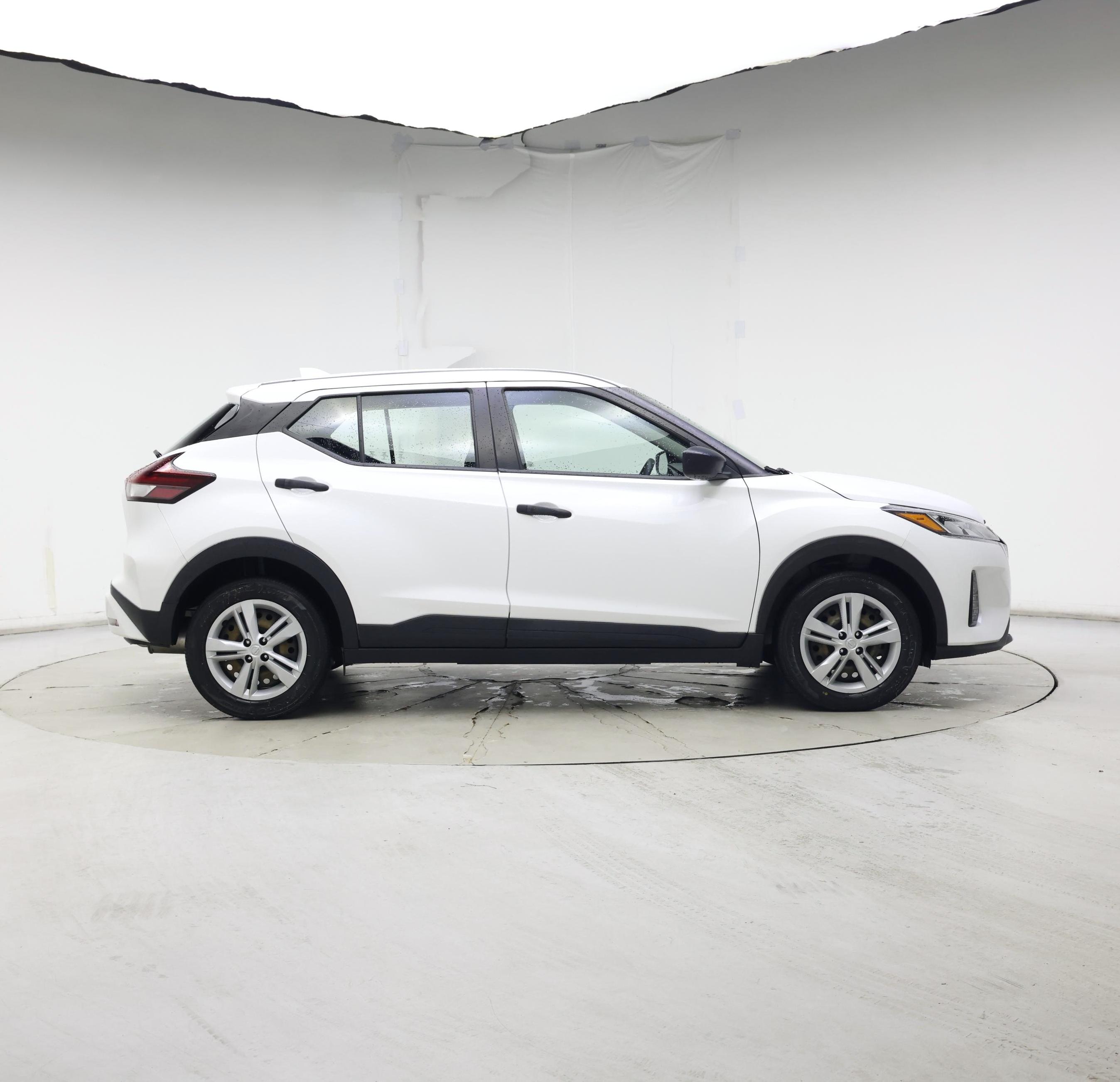 Thumbnail: 2022 Nissan Kicks - 7