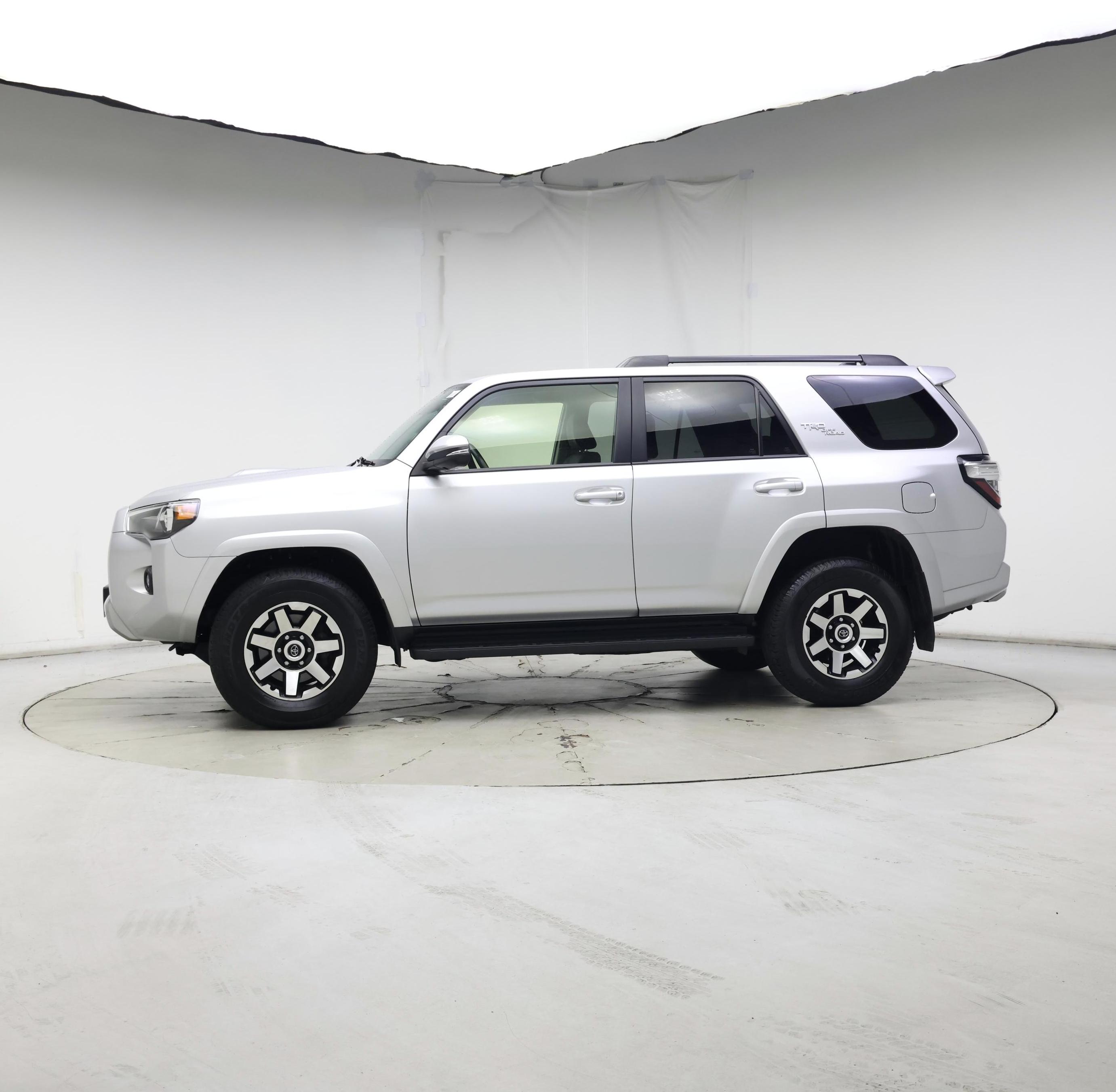 Thumbnail: 2024 Toyota 4Runner - 3