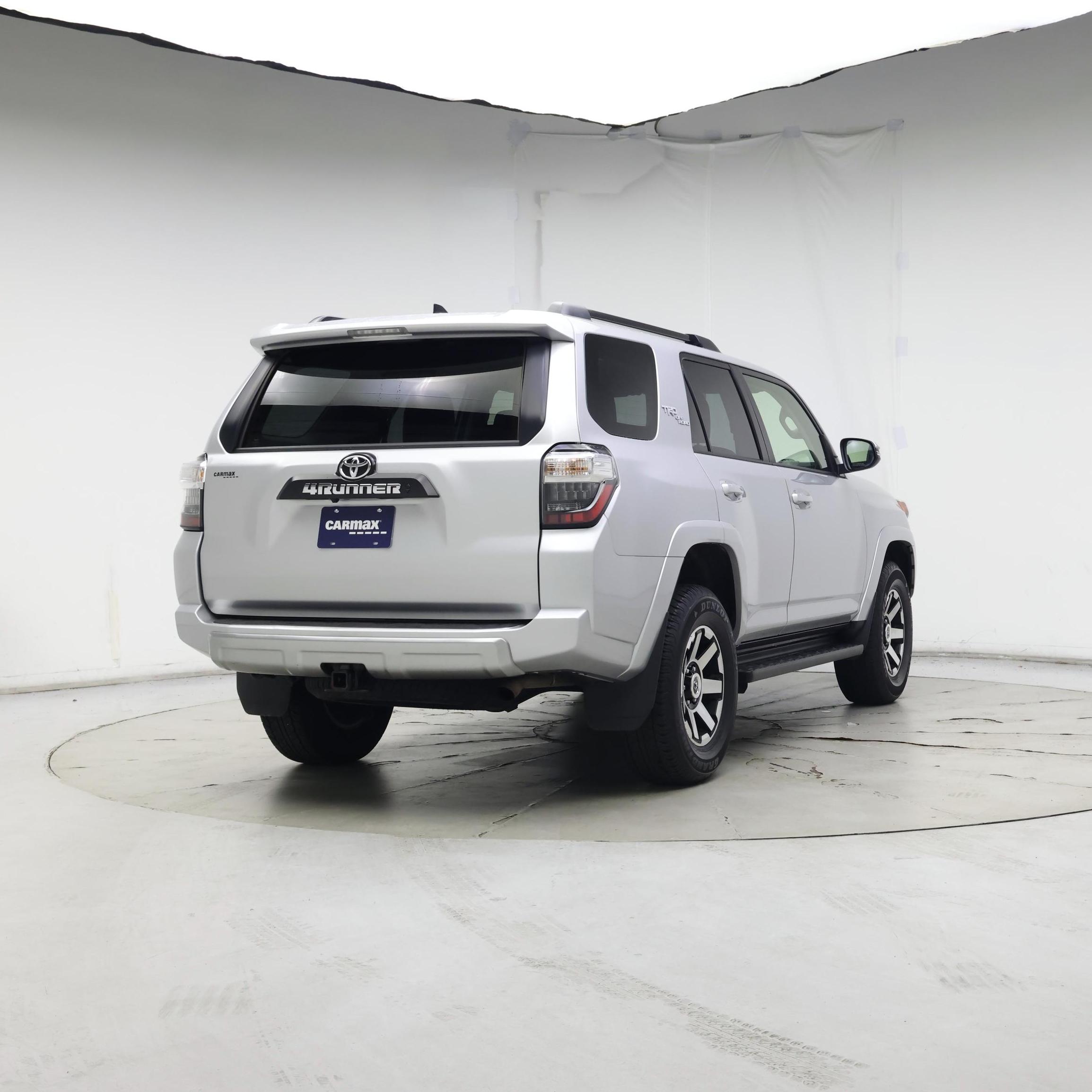 Thumbnail: 2024 Toyota 4Runner - 8