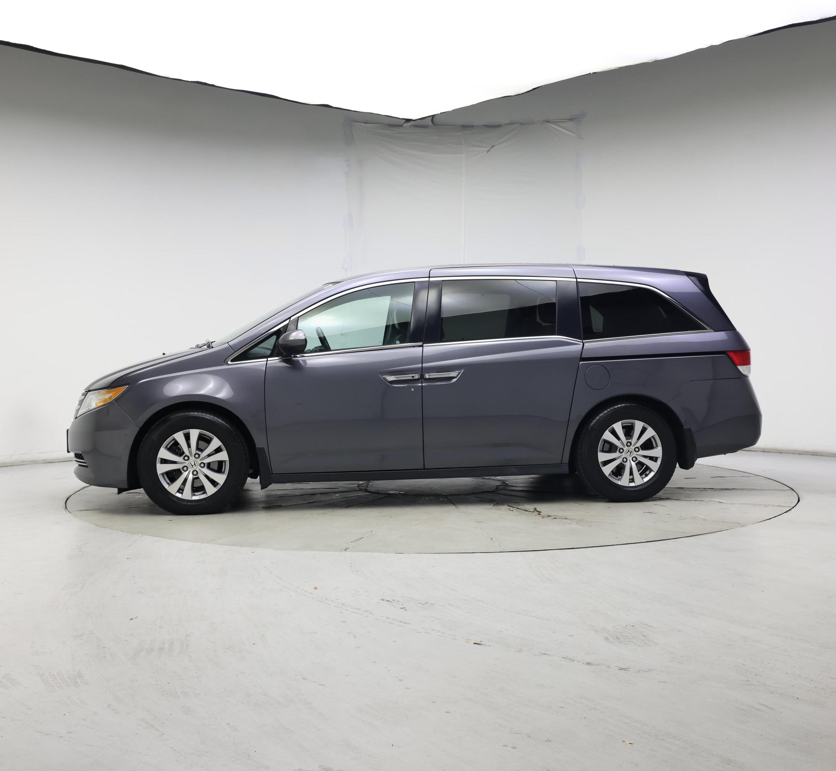 Thumbnail: 2016 Honda Odyssey - 3