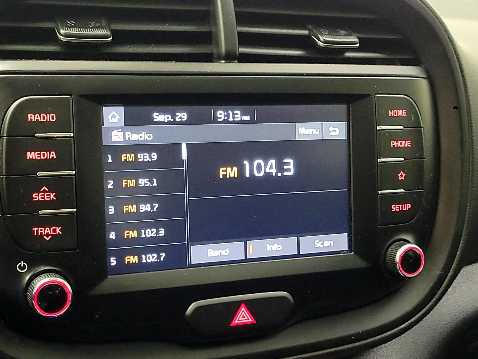 Thumbnail: 2021 Kia Soul - 15