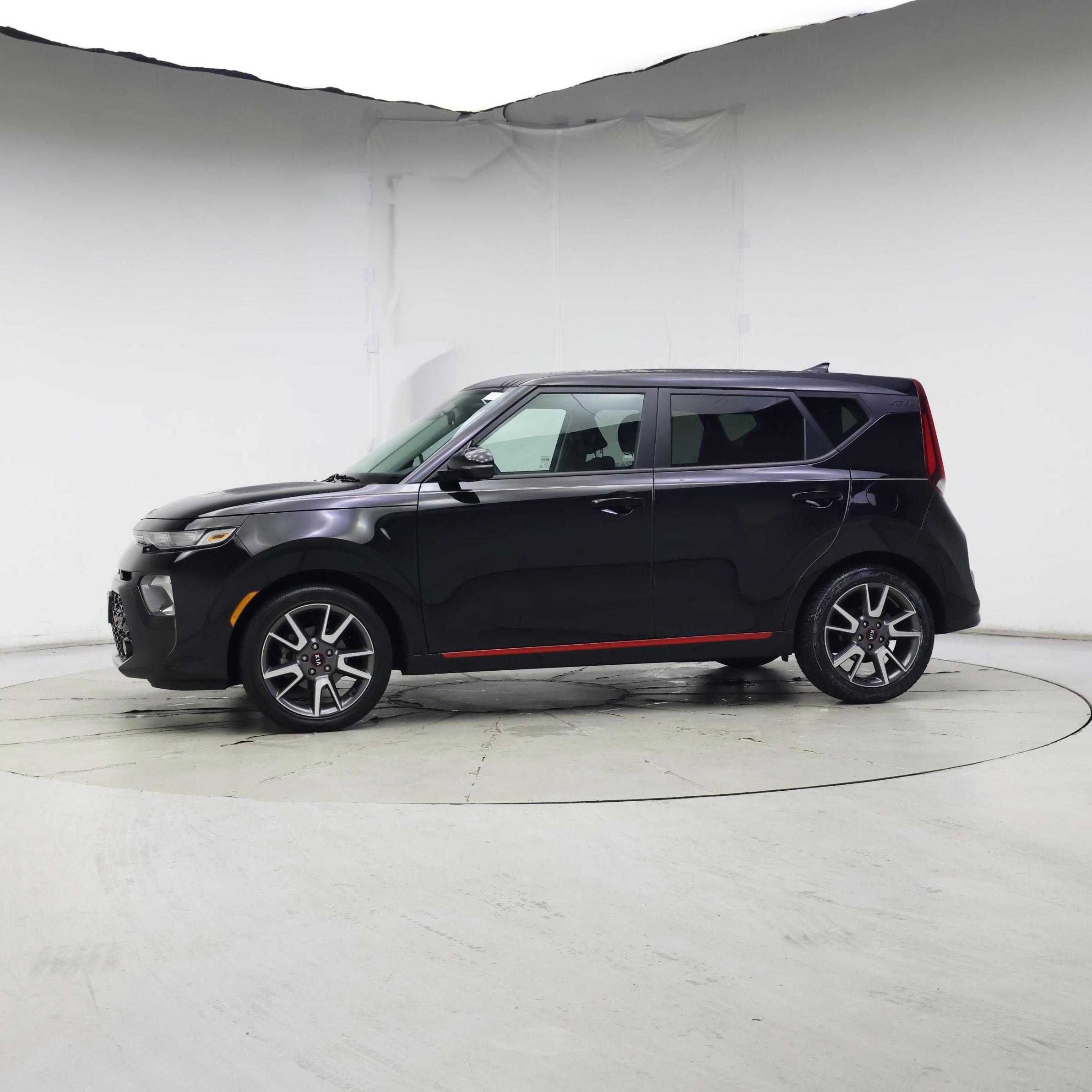 Thumbnail: 2021 Kia Soul - 3