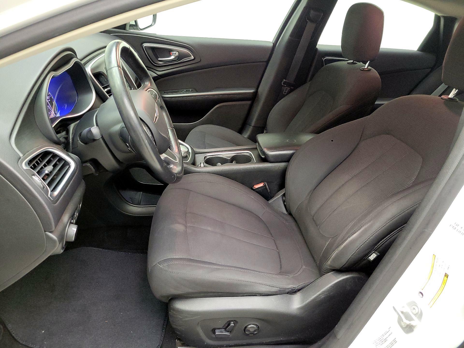 Thumbnail: 2015 Chrysler 200 - 11