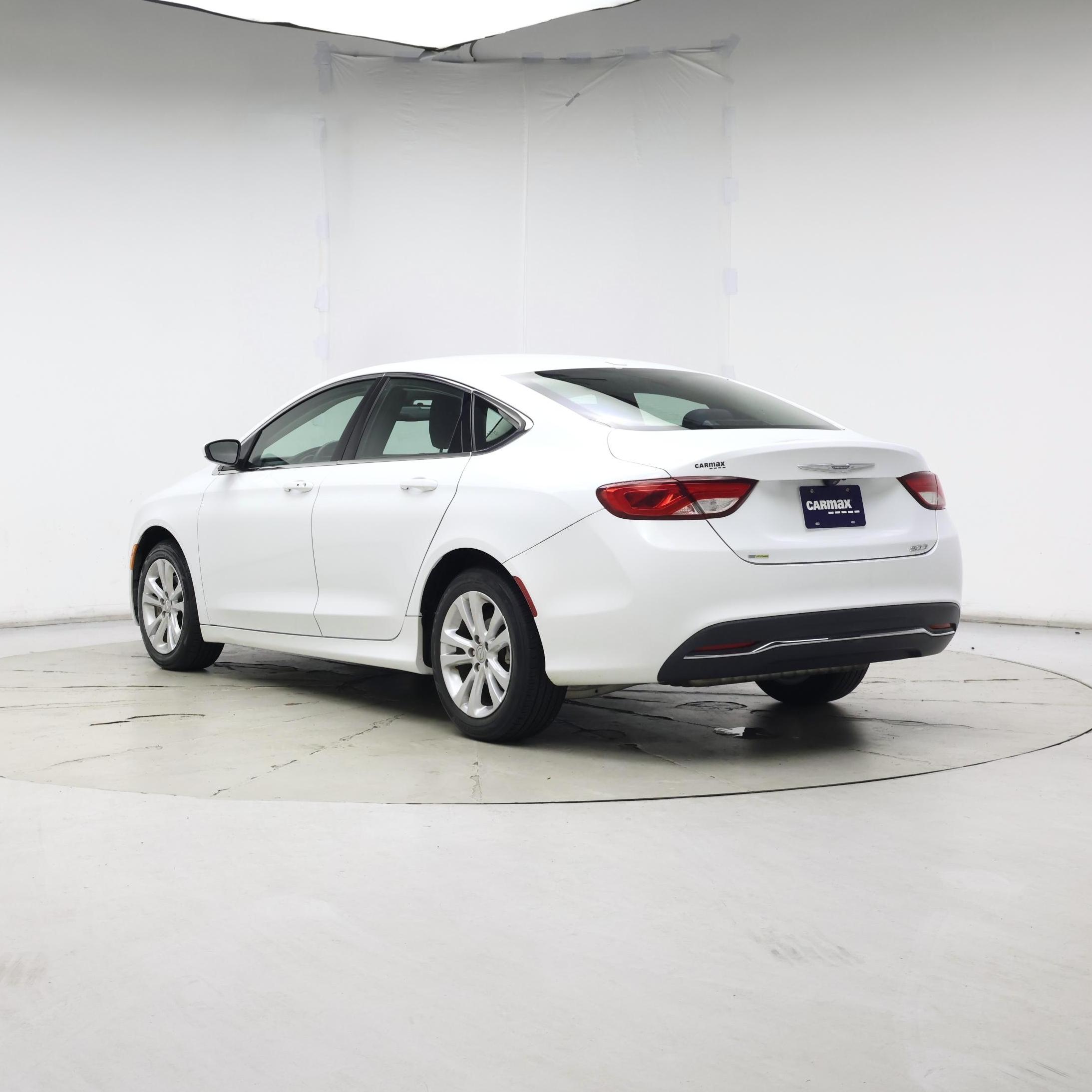 Thumbnail: 2015 Chrysler 200 - 2
