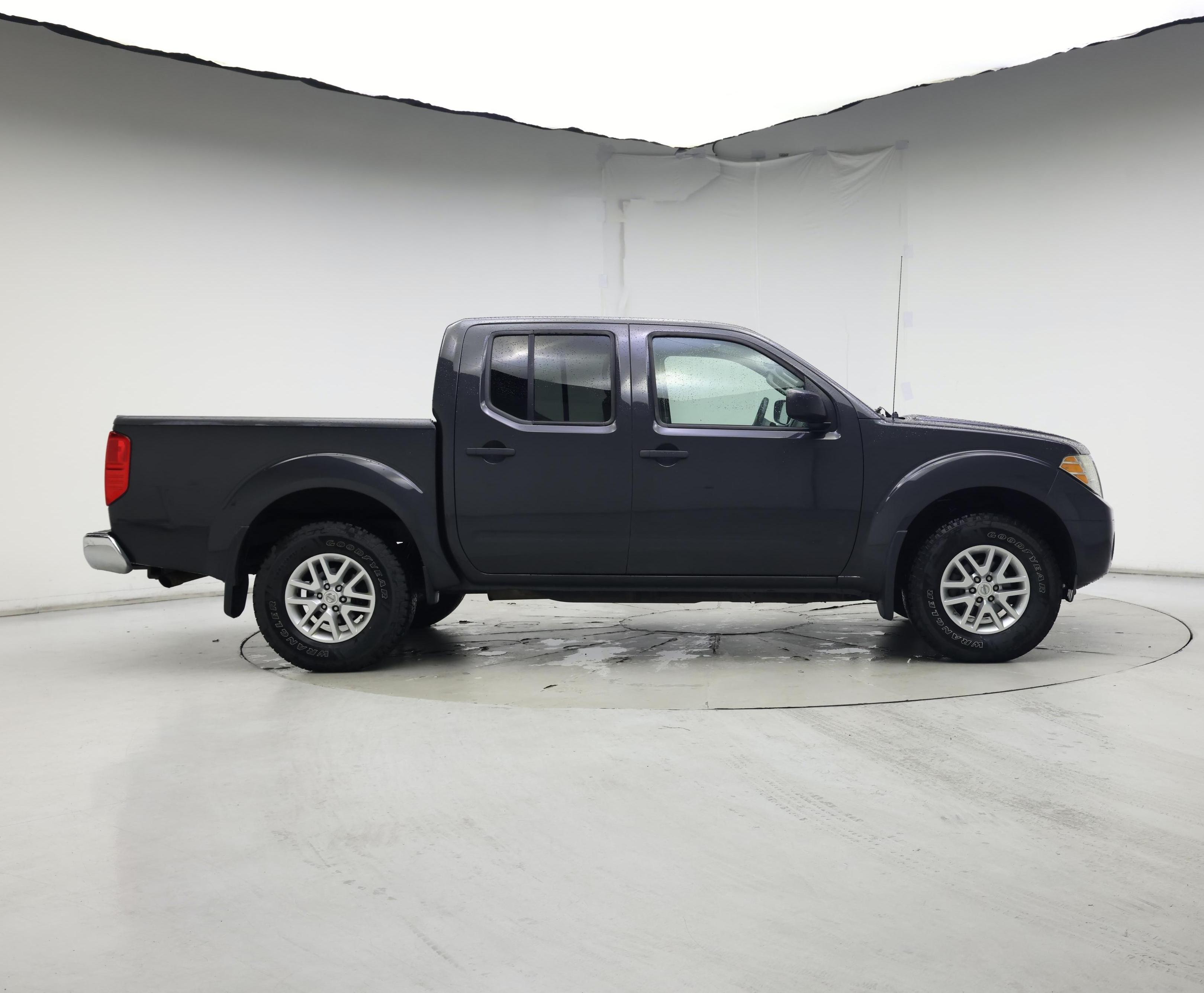 Thumbnail: 2015 Nissan Frontier - 7