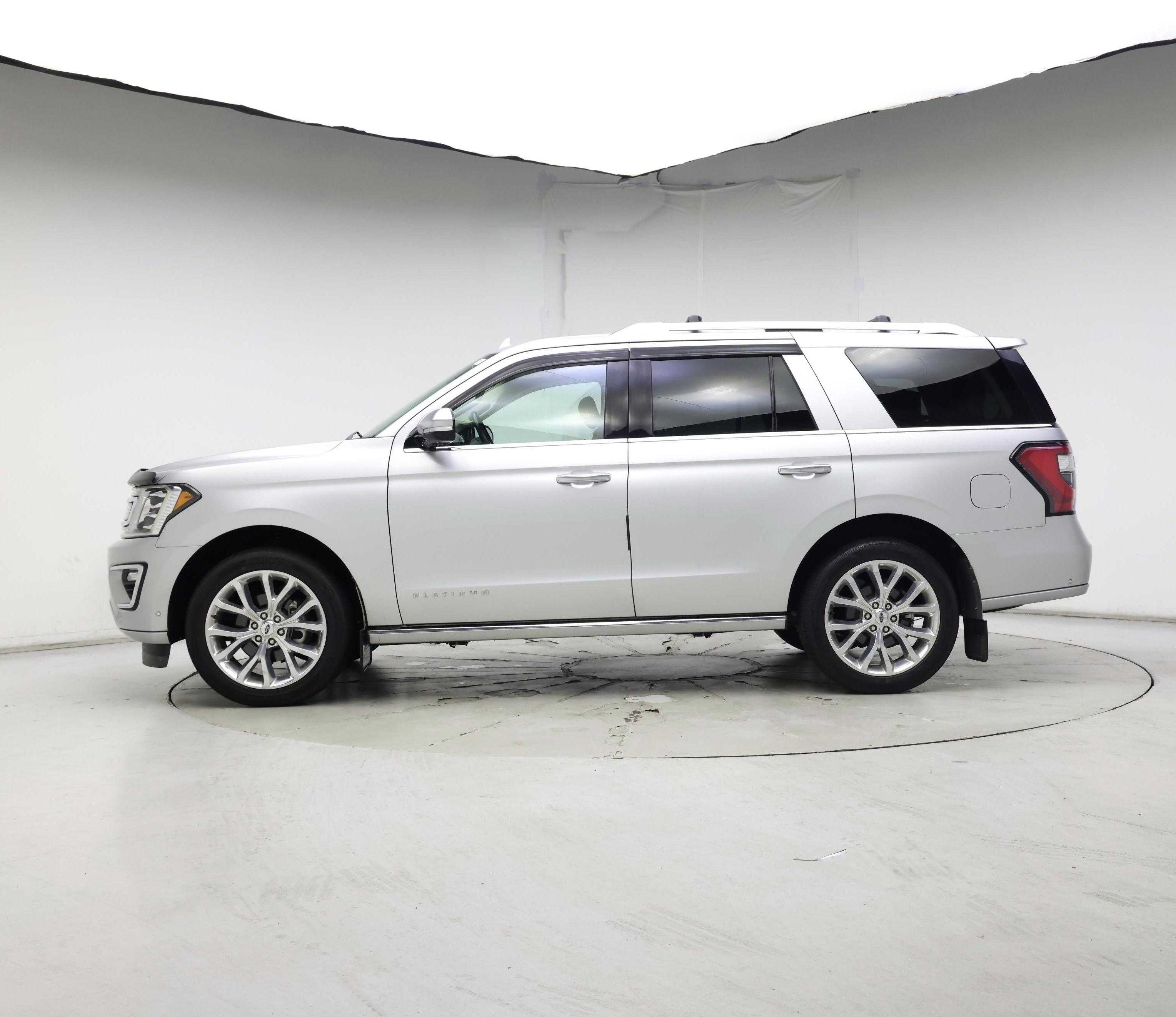 Thumbnail: 2019 Ford Expedition - 3