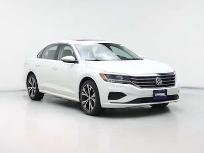 White 2022 Volkswagen Passat SE