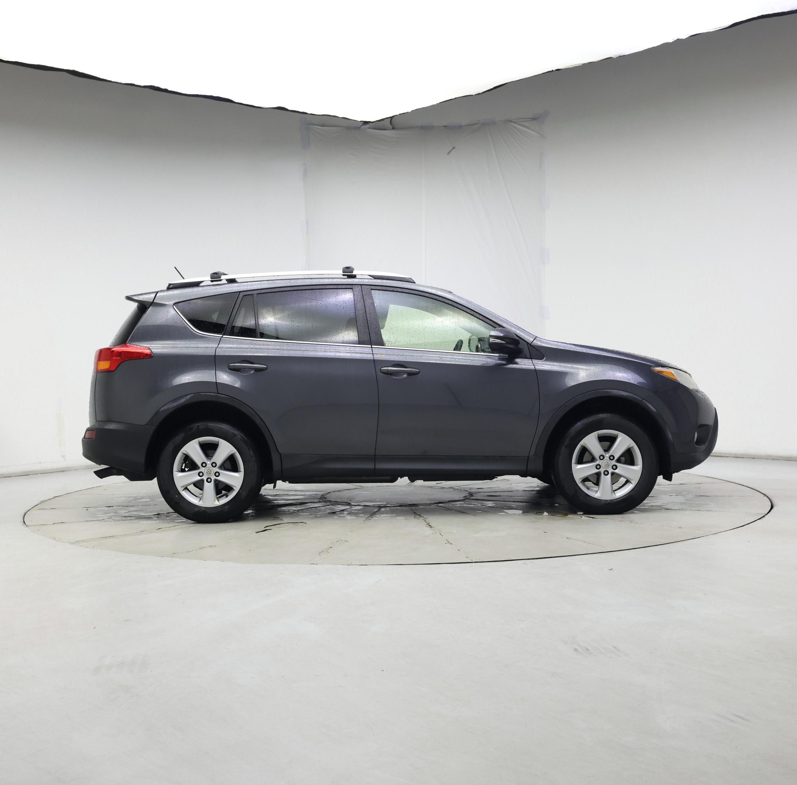 Thumbnail: 2014 Toyota RAV4 - 7
