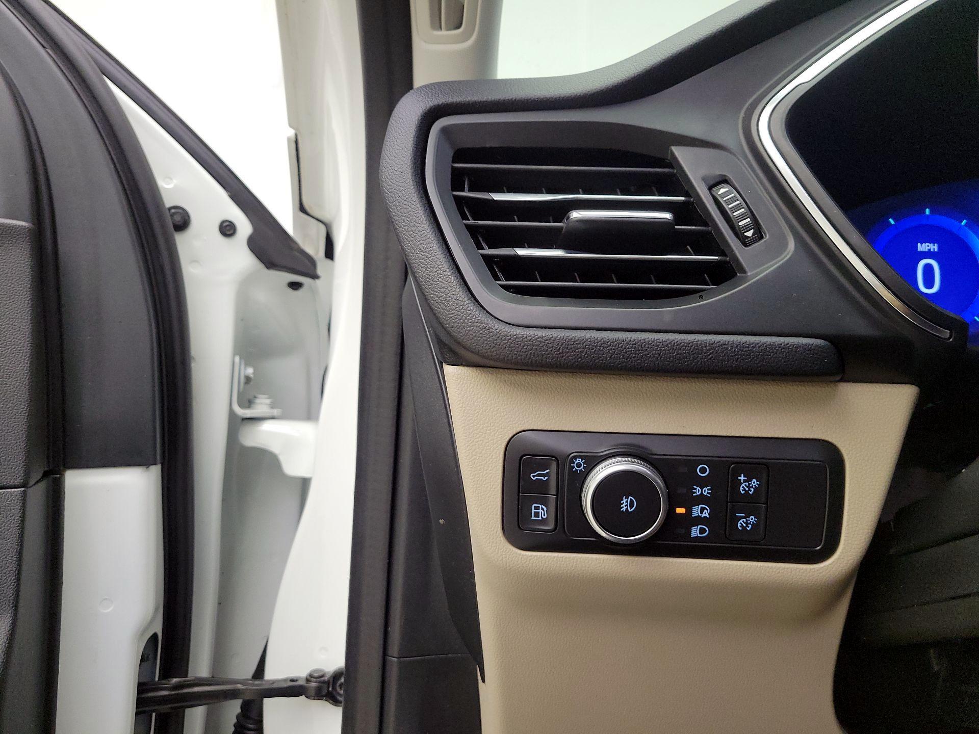 Thumbnail: 2021 Ford Escape - 13