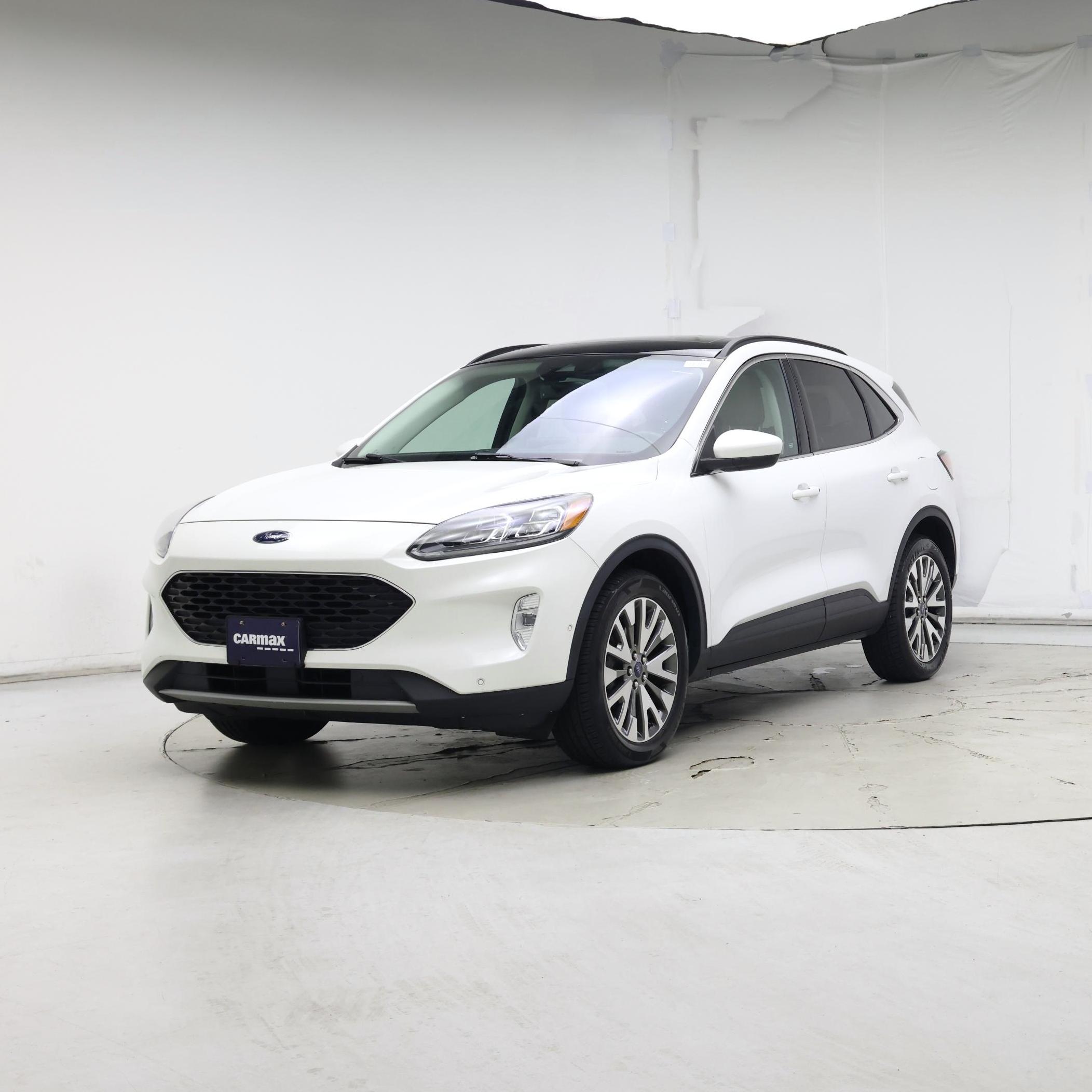 Thumbnail: 2021 Ford Escape - 4