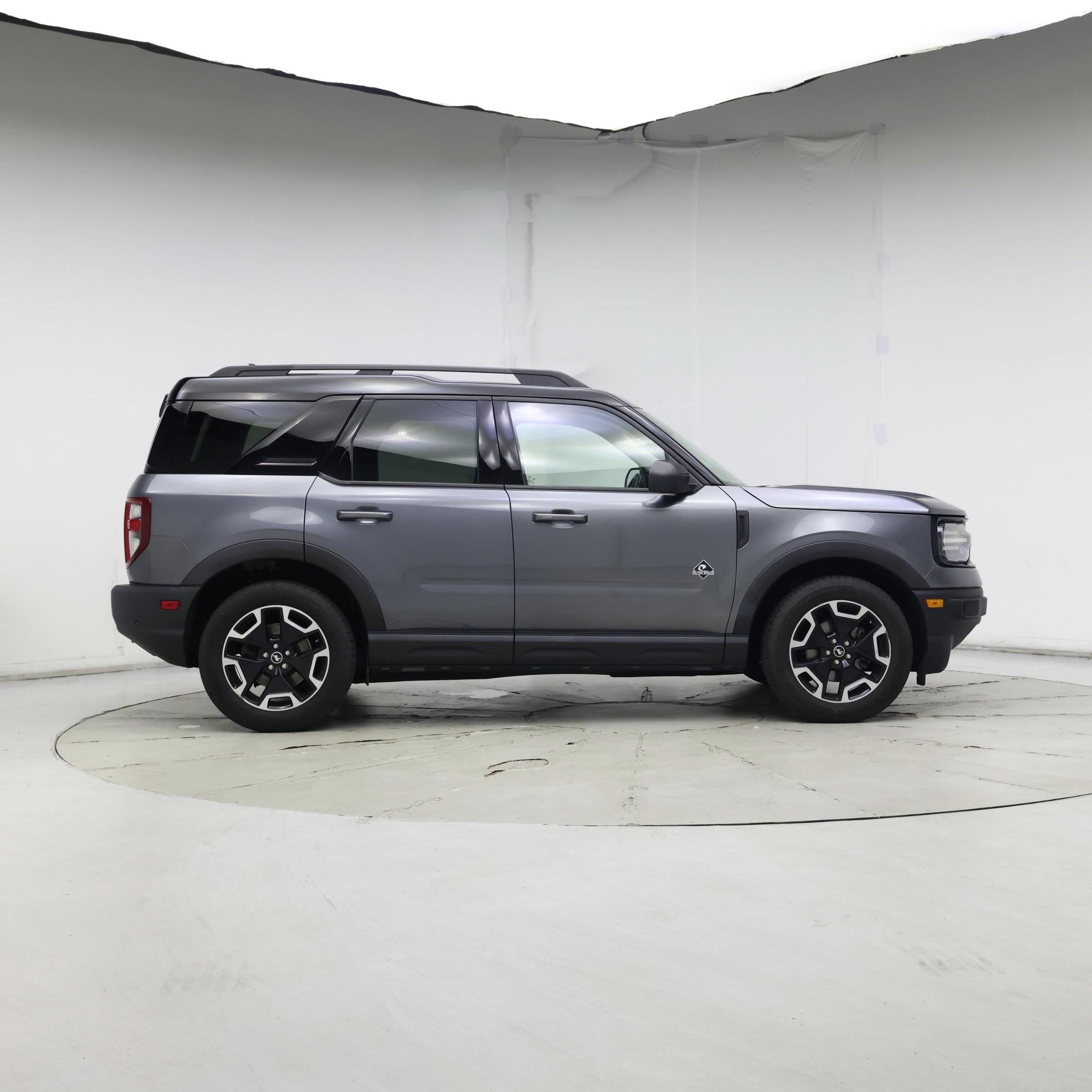 Thumbnail: 2021 Ford Bronco Sport - 7