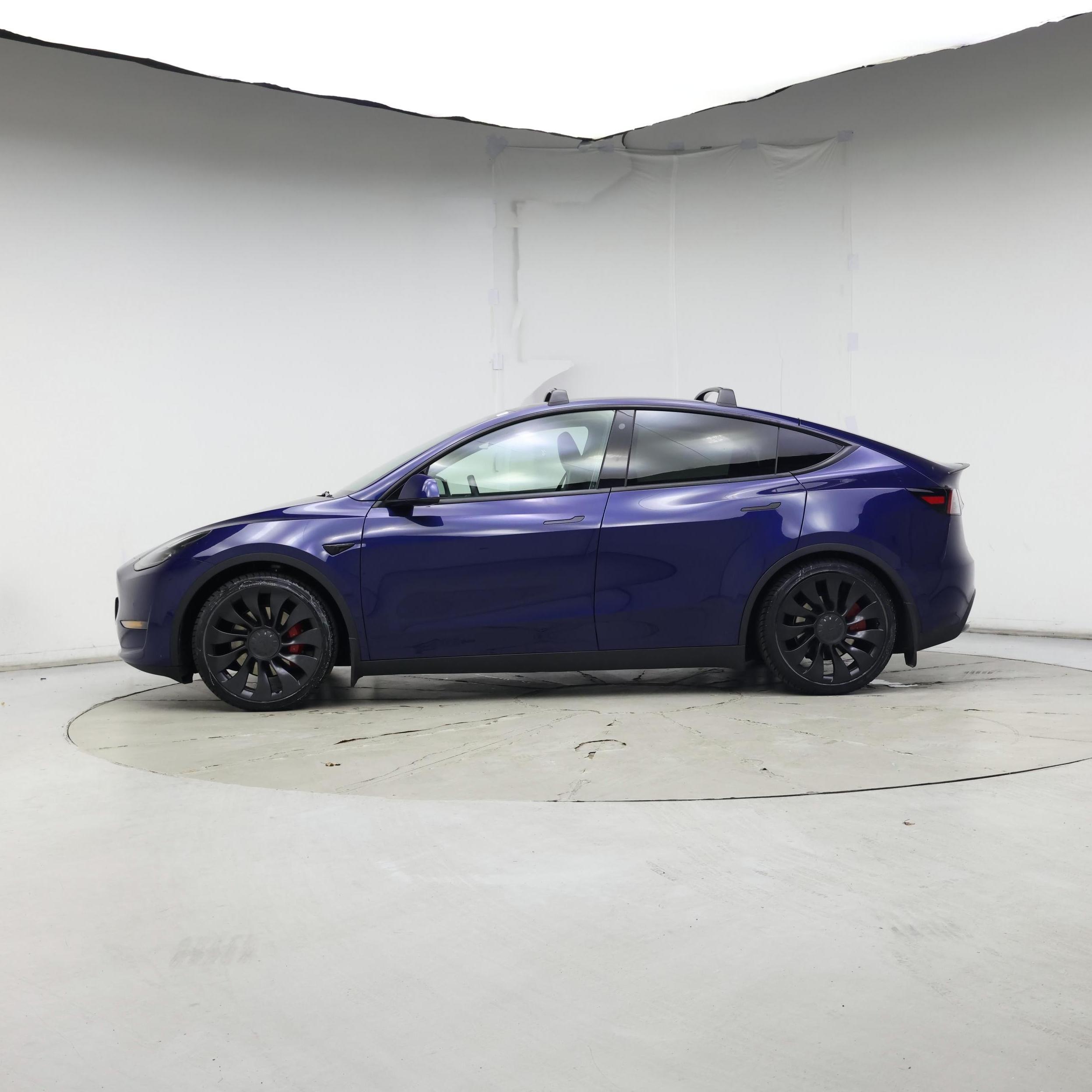 Thumbnail: 2023 Tesla Model Y - 3