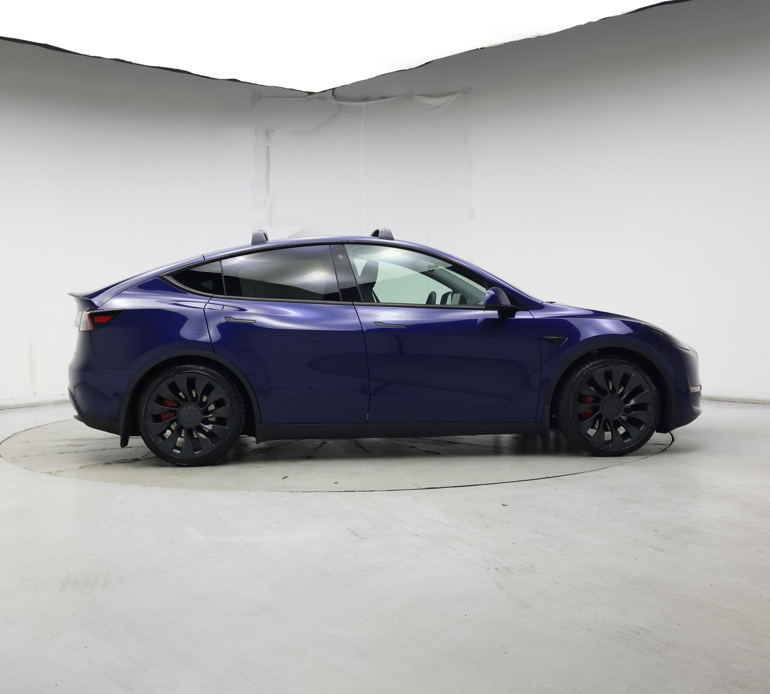 Thumbnail: 2023 Tesla Model Y - 7