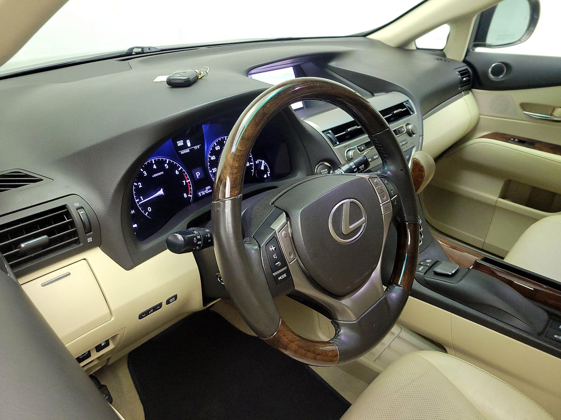 Thumbnail: 2014 Lexus RX - 9