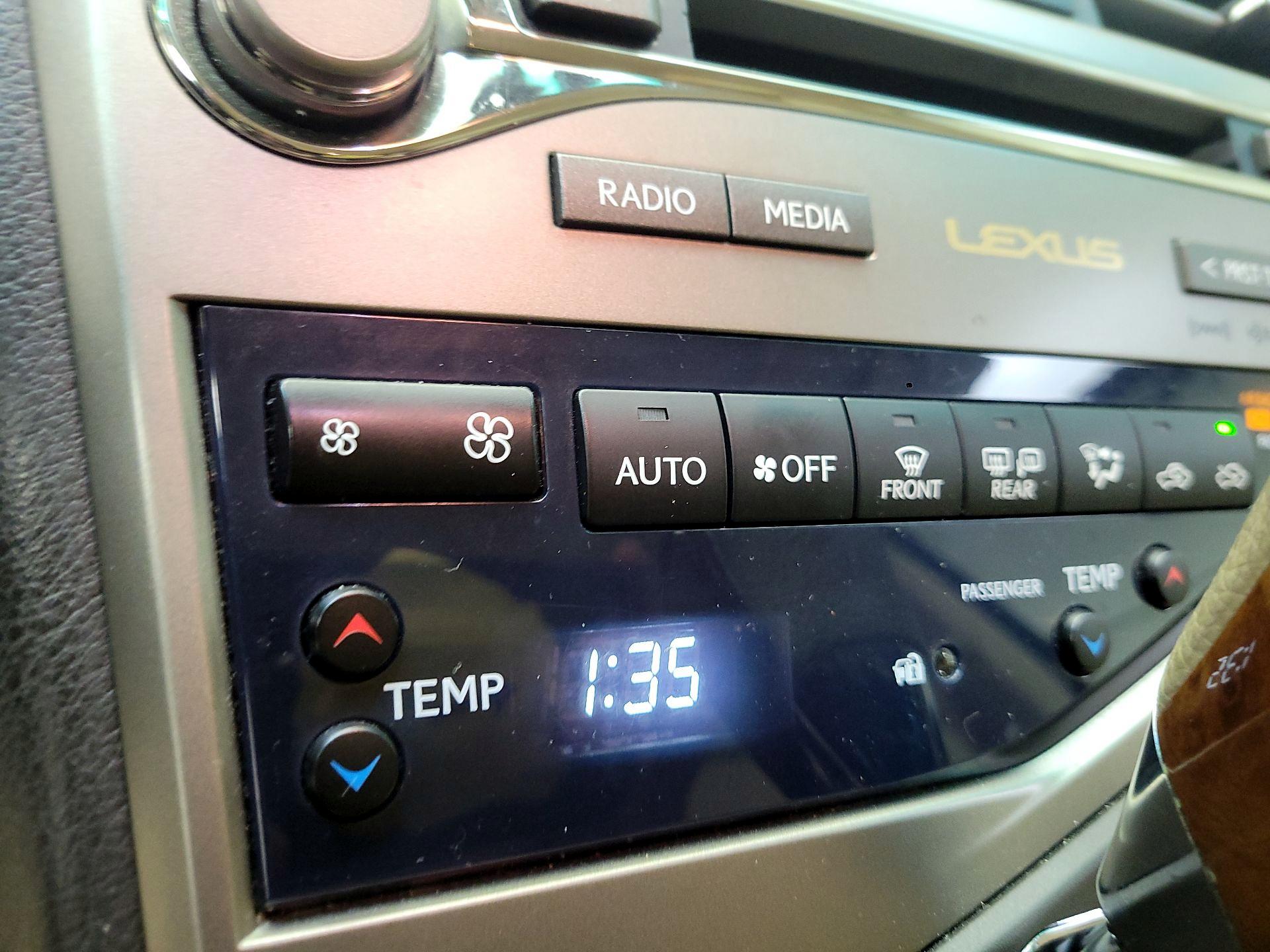 Thumbnail: 2014 Lexus RX - 16