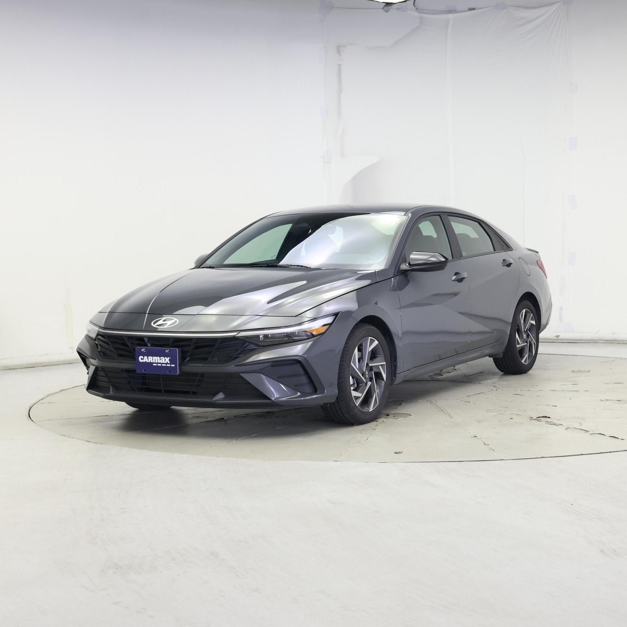 Thumbnail: 2025 Hyundai Elantra - 4