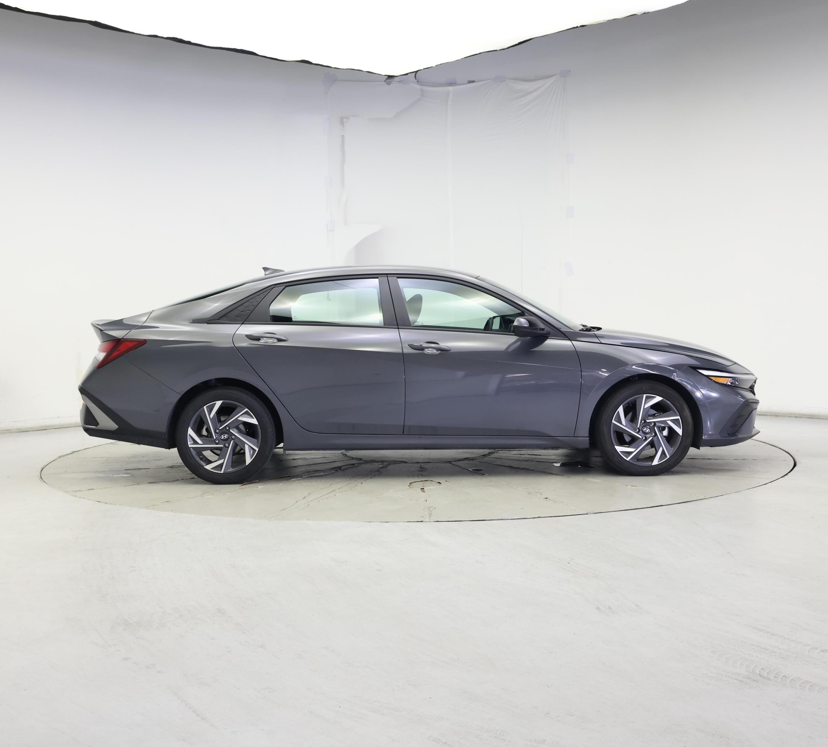 Thumbnail: 2025 Hyundai Elantra - 7