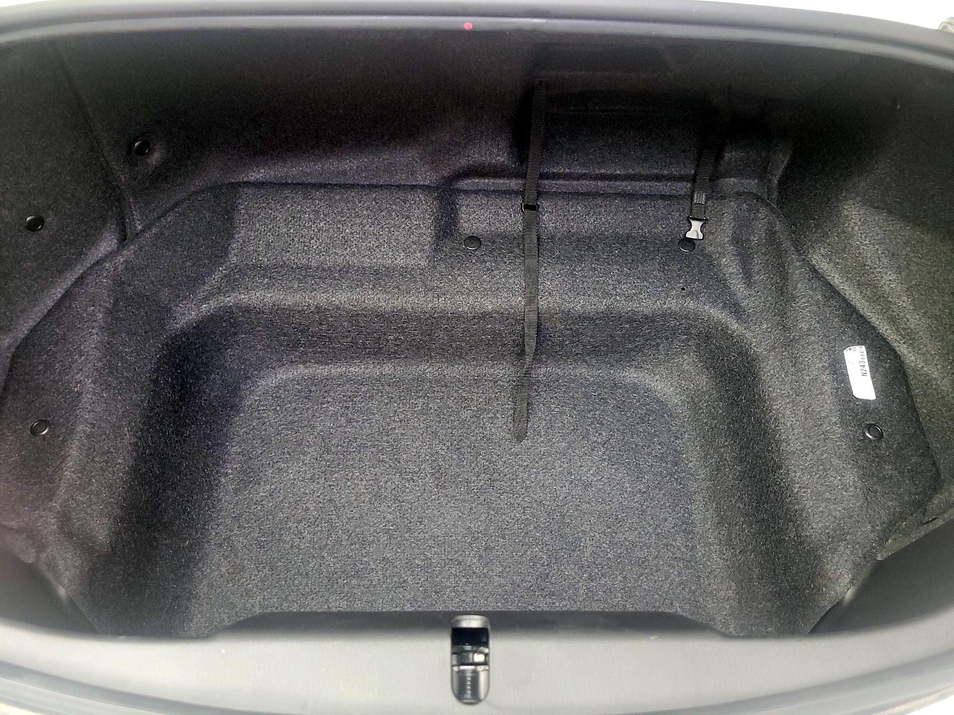 Thumbnail: 2021 Mazda MX-5 Miata - 20