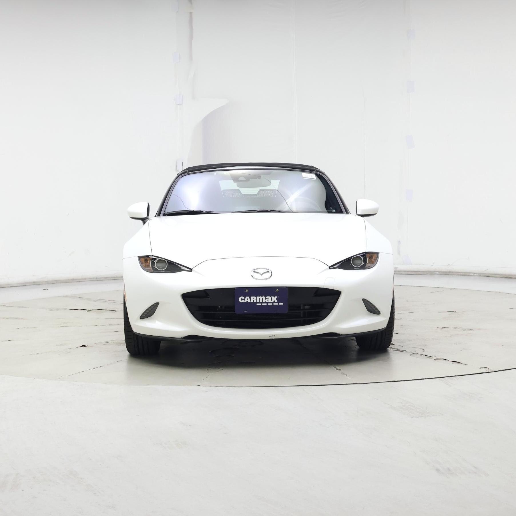 Thumbnail: 2021 Mazda MX-5 Miata - 5