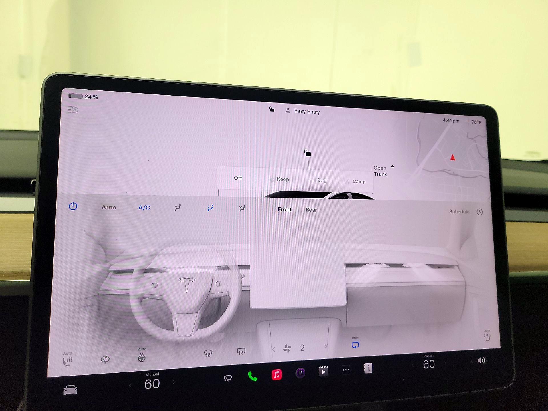 Thumbnail: 2023 Tesla Model 3 - 15
