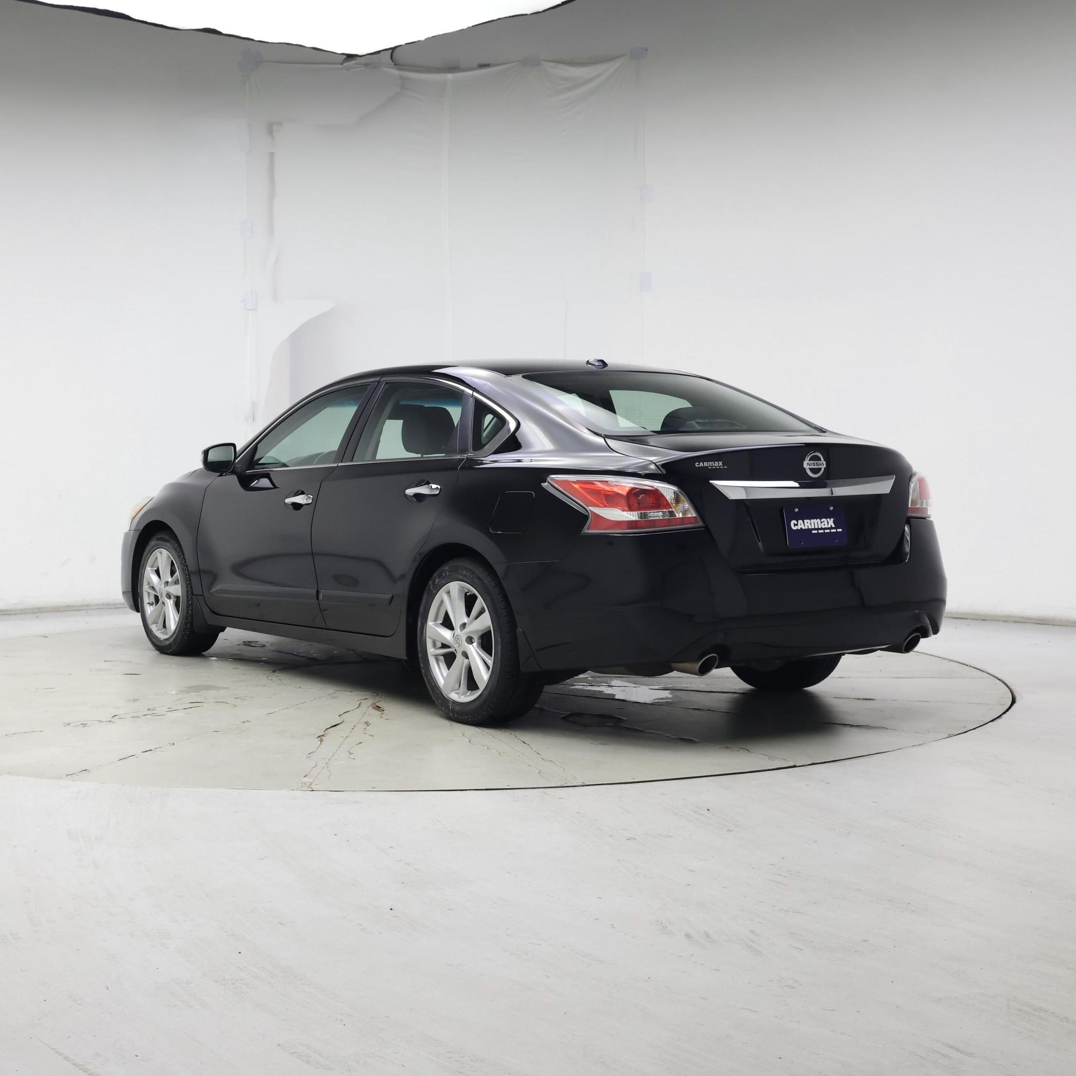Thumbnail: 2015 Nissan Altima - 2