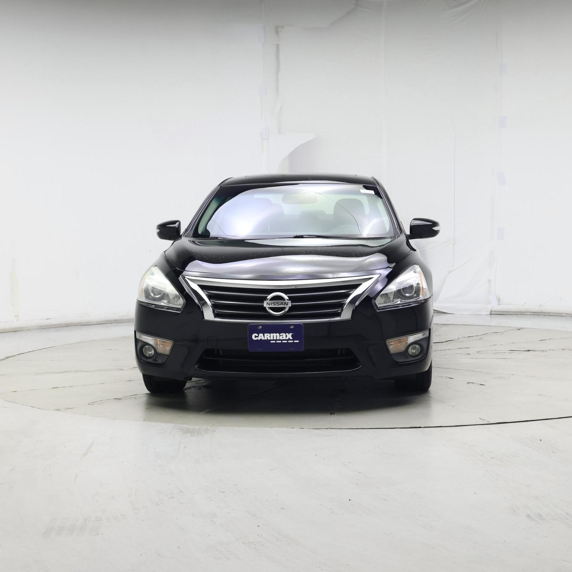 Thumbnail: 2015 Nissan Altima - 5