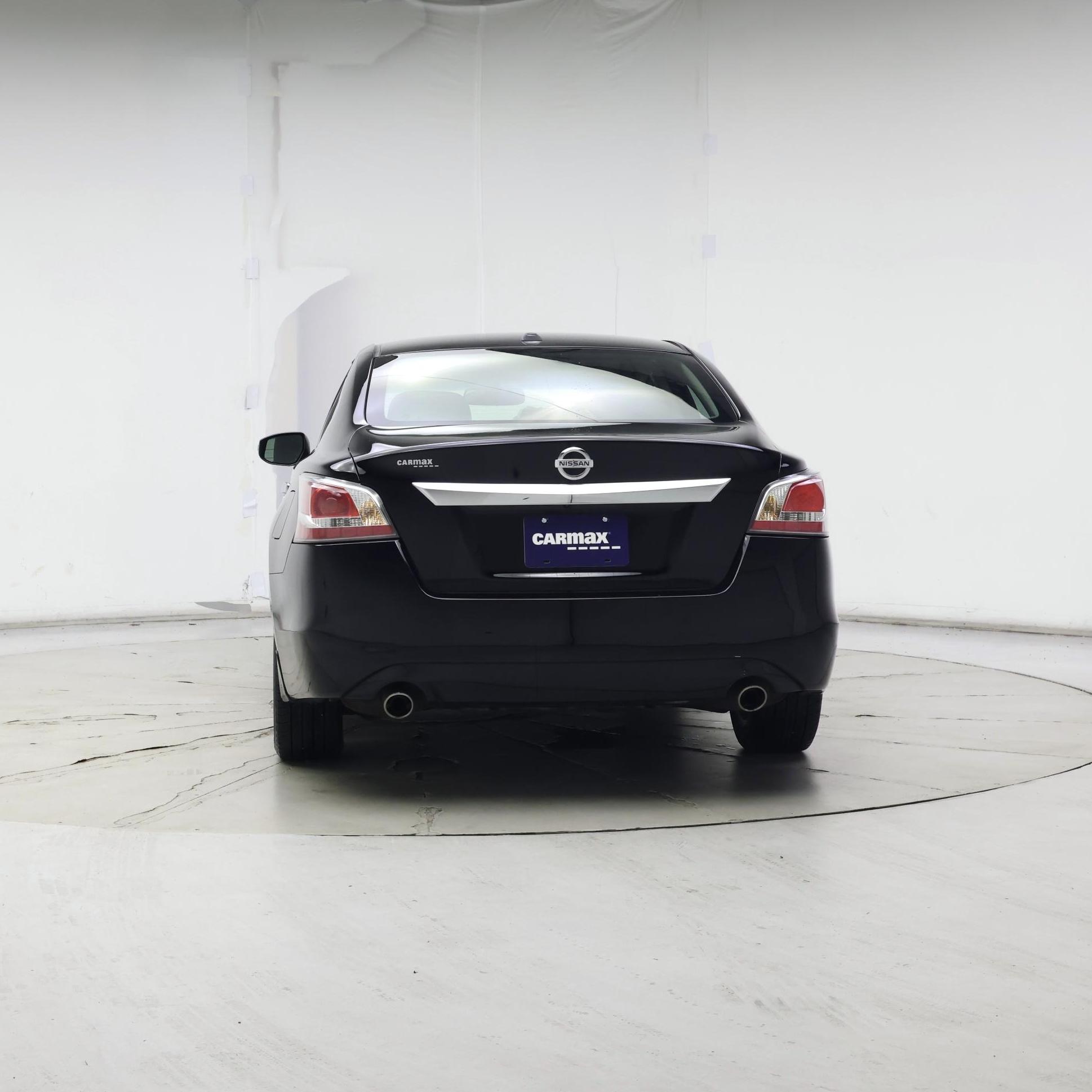 Thumbnail: 2015 Nissan Altima - 6