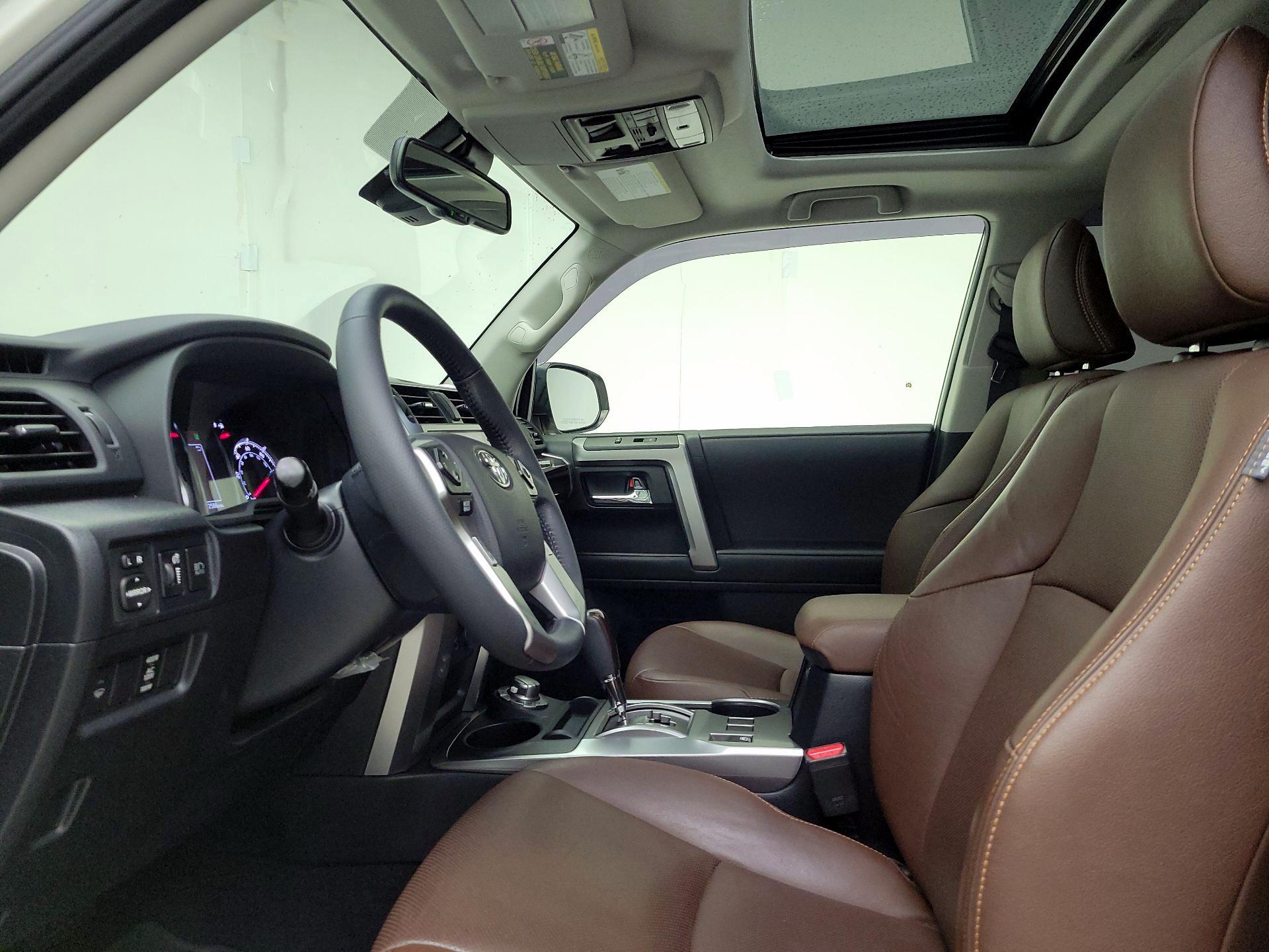 Thumbnail: 2021 Toyota 4Runner - 11
