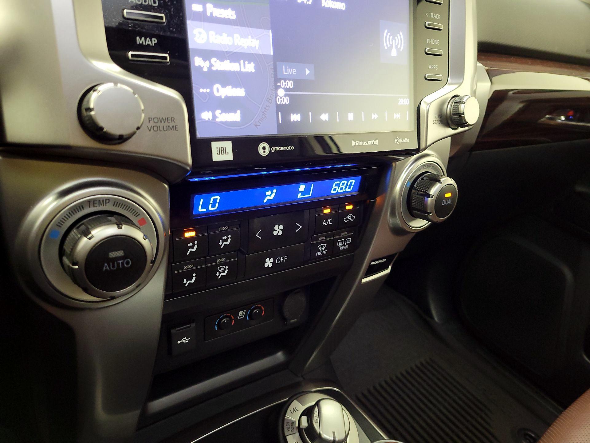 Thumbnail: 2021 Toyota 4Runner - 17