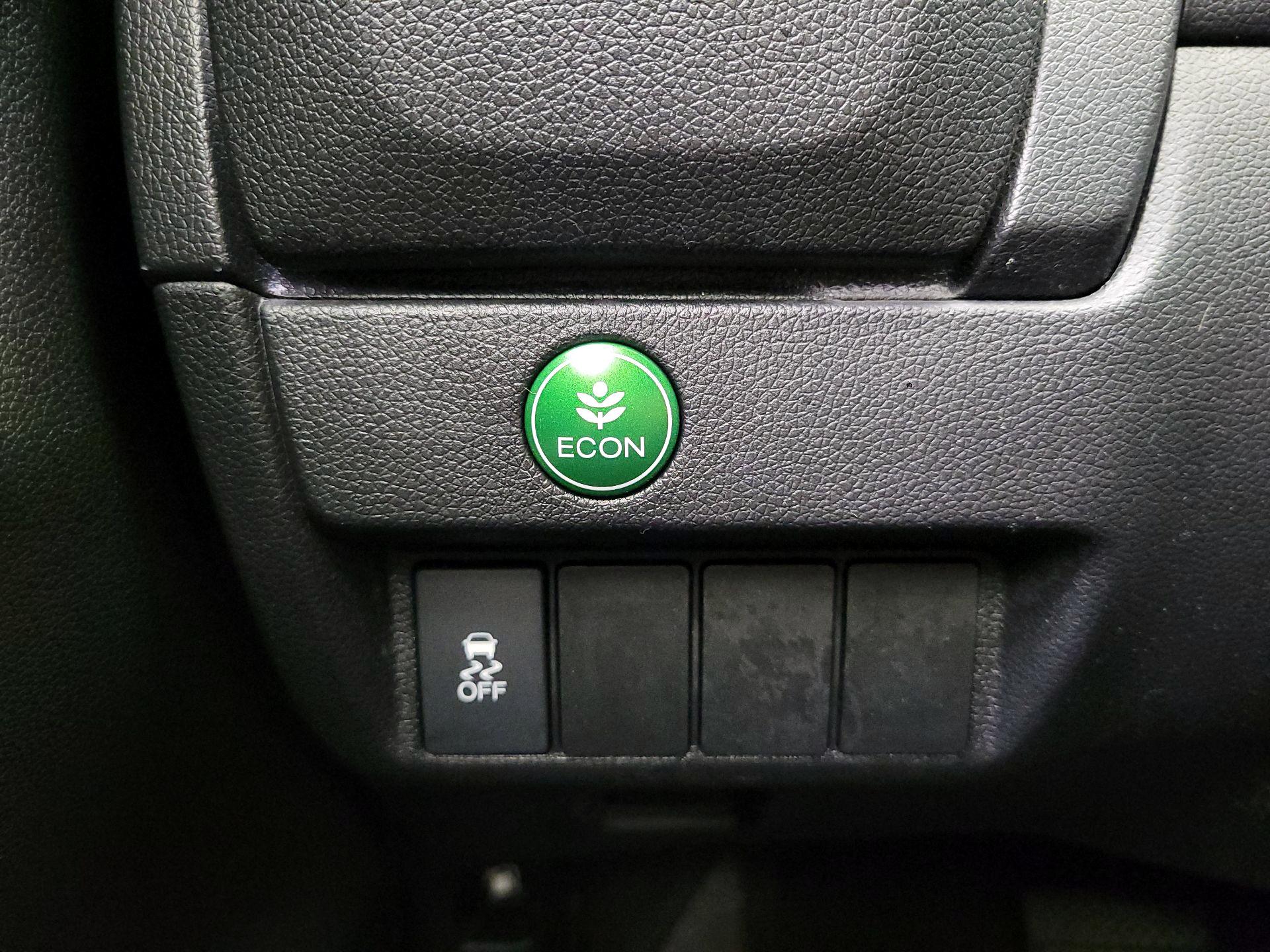 Thumbnail: 2016 Honda Fit - 13