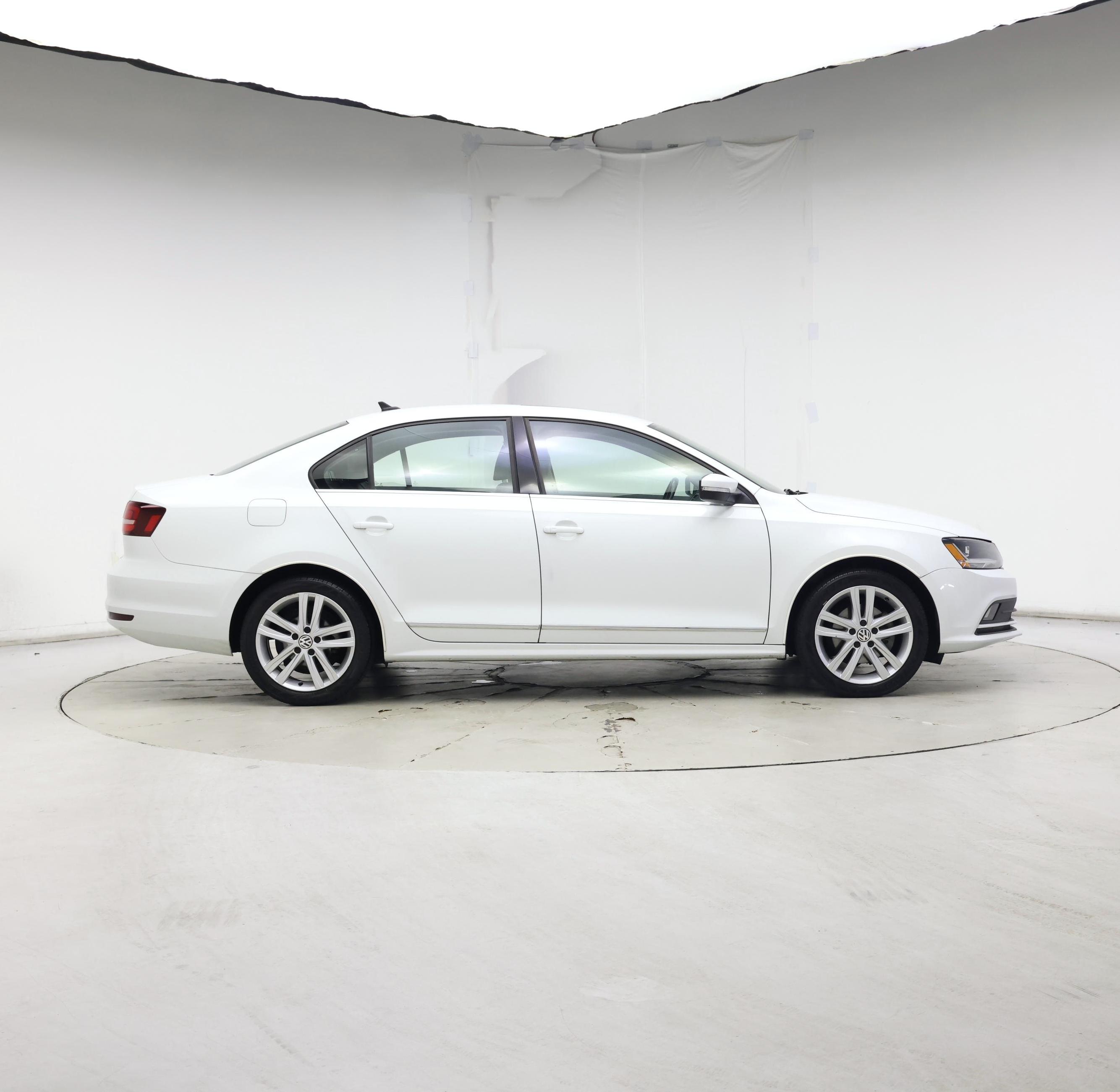 Thumbnail: 2017 Volkswagen Jetta - 7