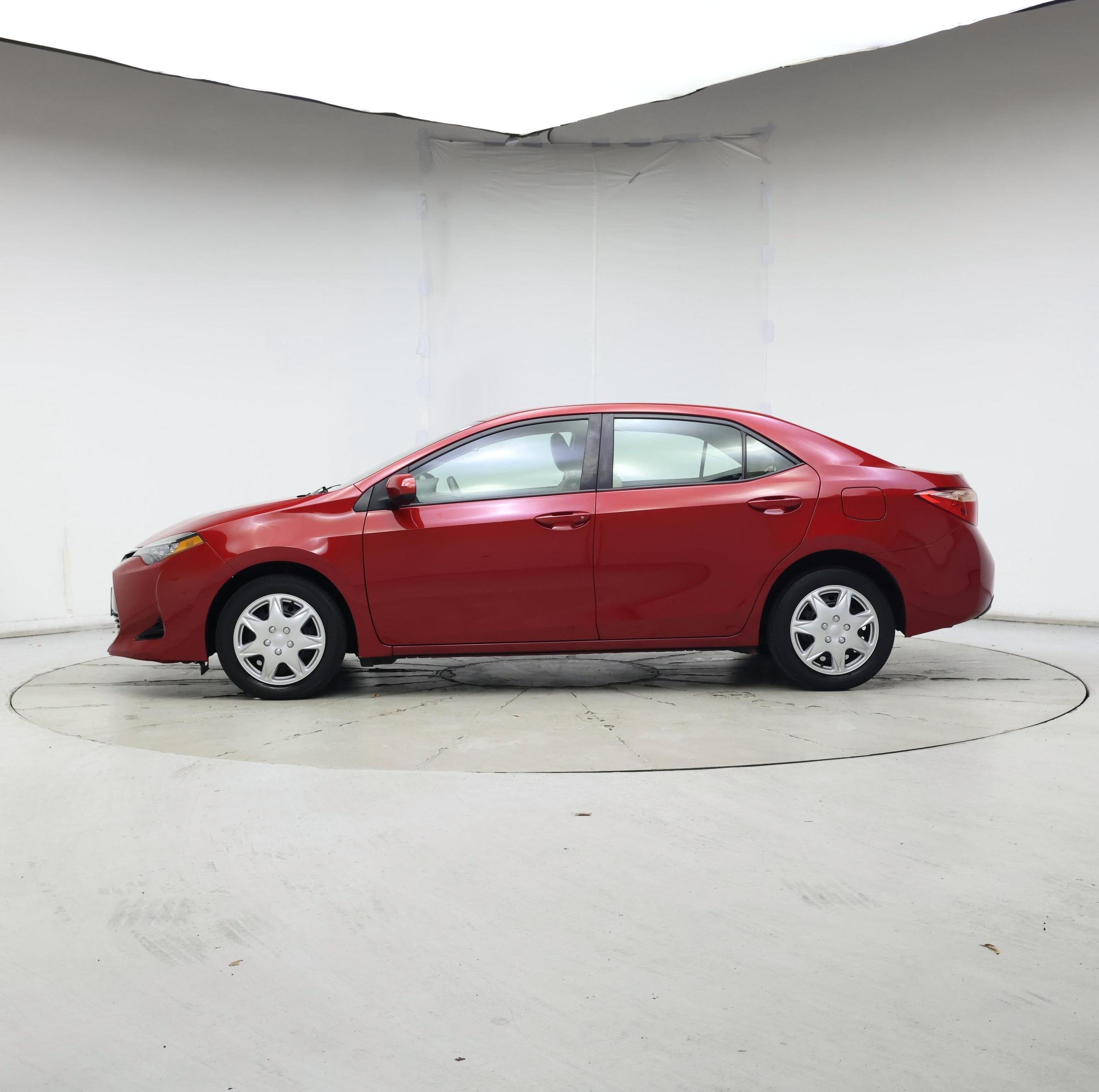 Thumbnail: 2017 Toyota Corolla - 3