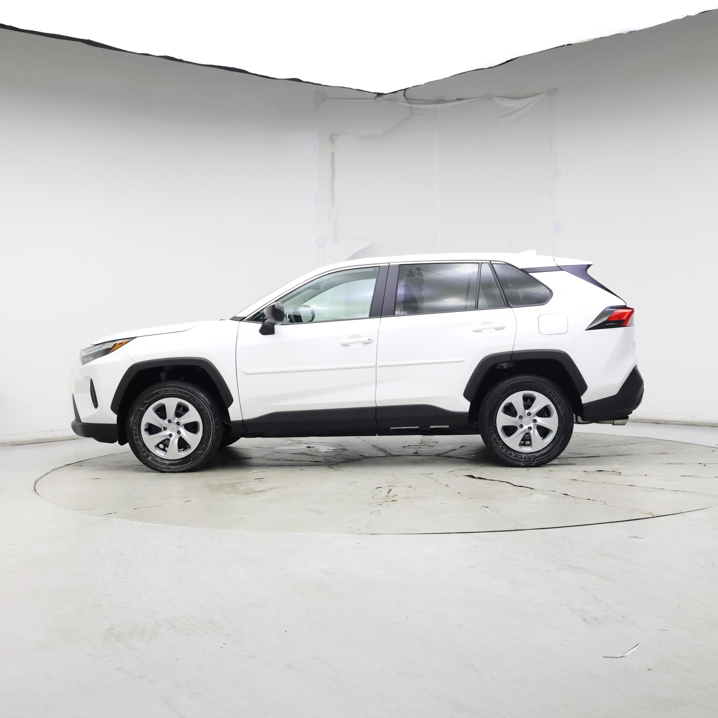 Thumbnail: 2025 Toyota RAV4 - 3