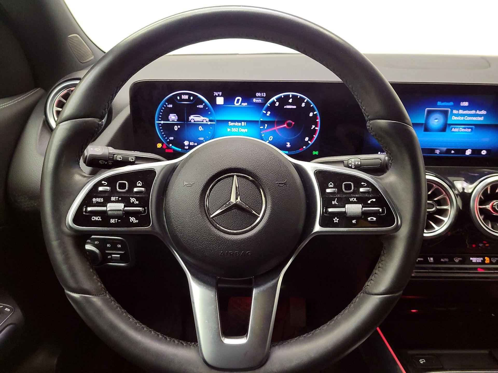 Thumbnail: 2022 Mercedes-Benz GLA - 10