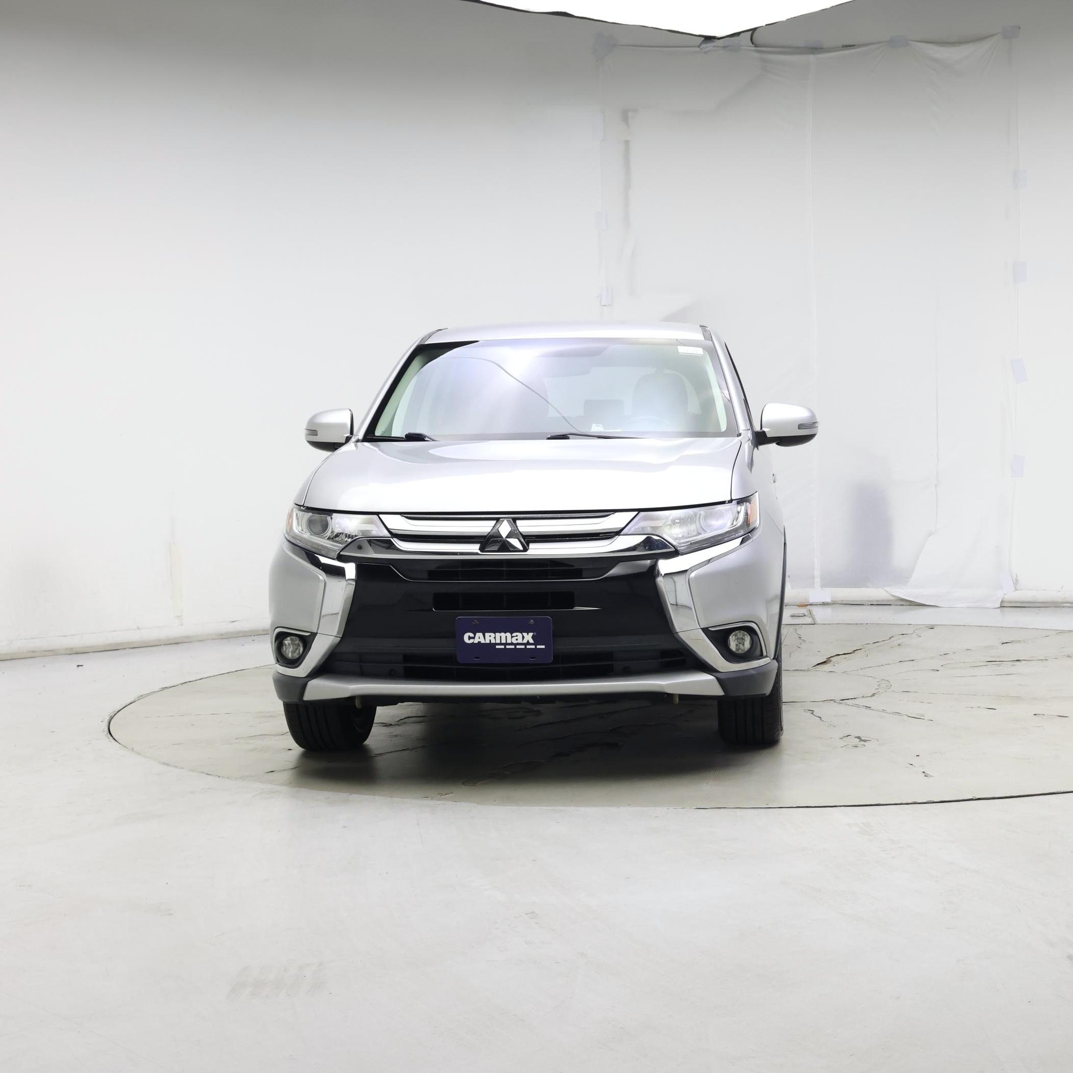 Thumbnail: 2018 Mitsubishi Outlander - 5