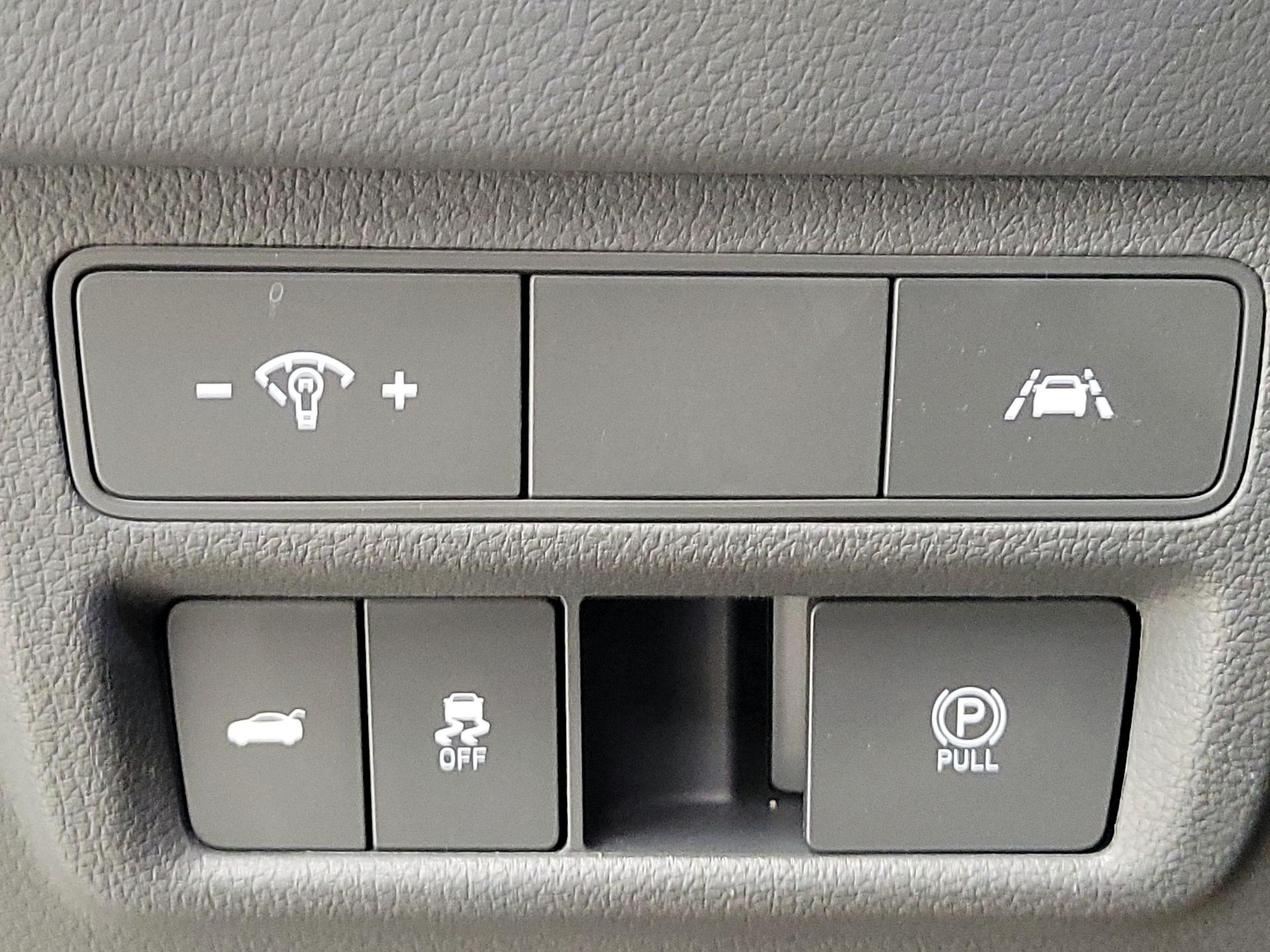 Thumbnail: 2021 Hyundai Sonata - 13