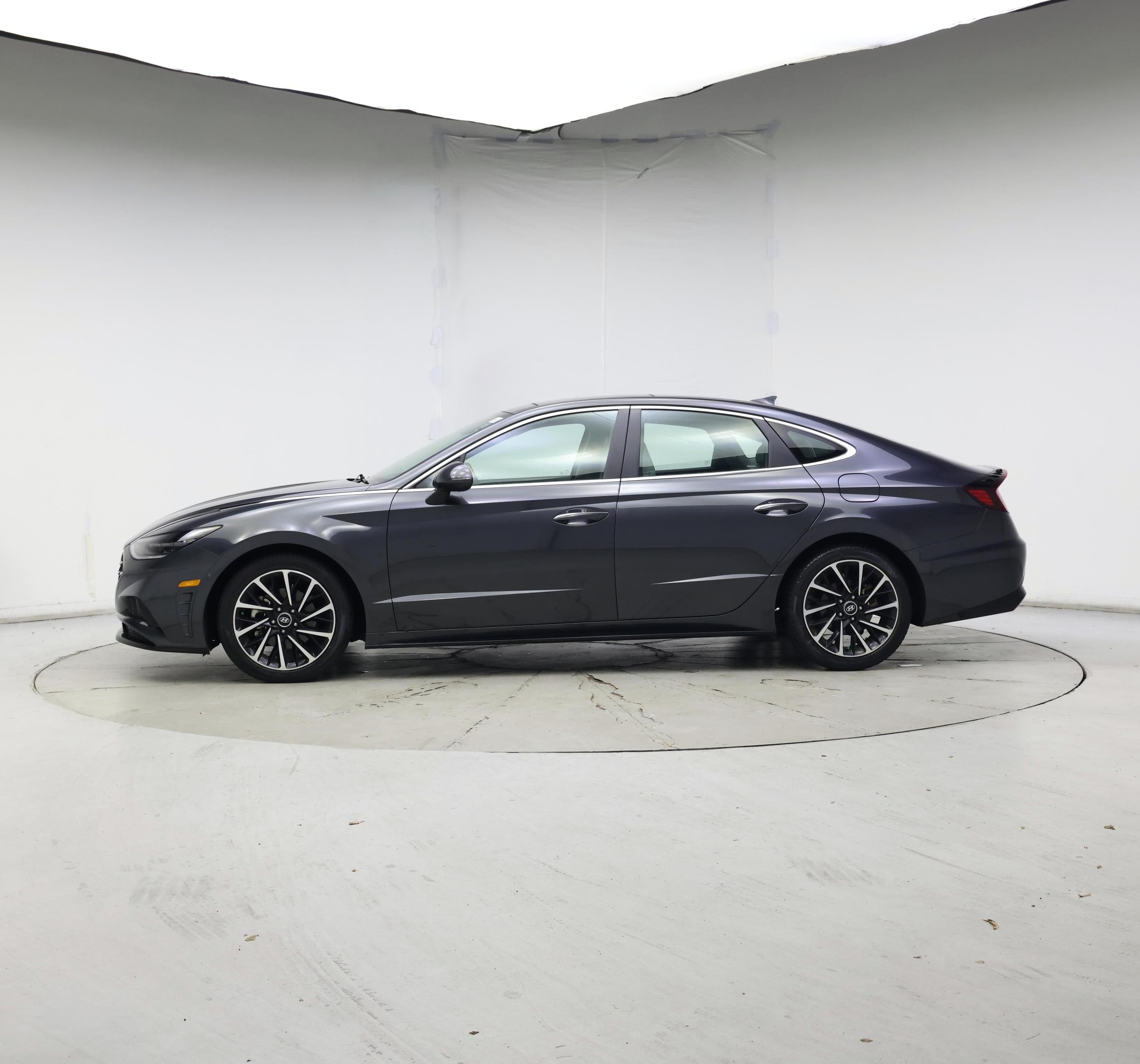 Thumbnail: 2021 Hyundai Sonata - 3