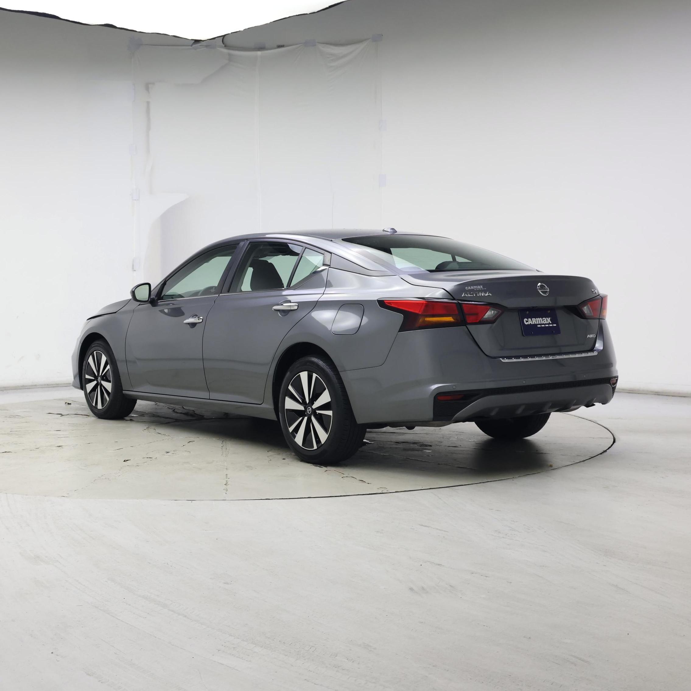 Thumbnail: 2022 Nissan Altima - 2