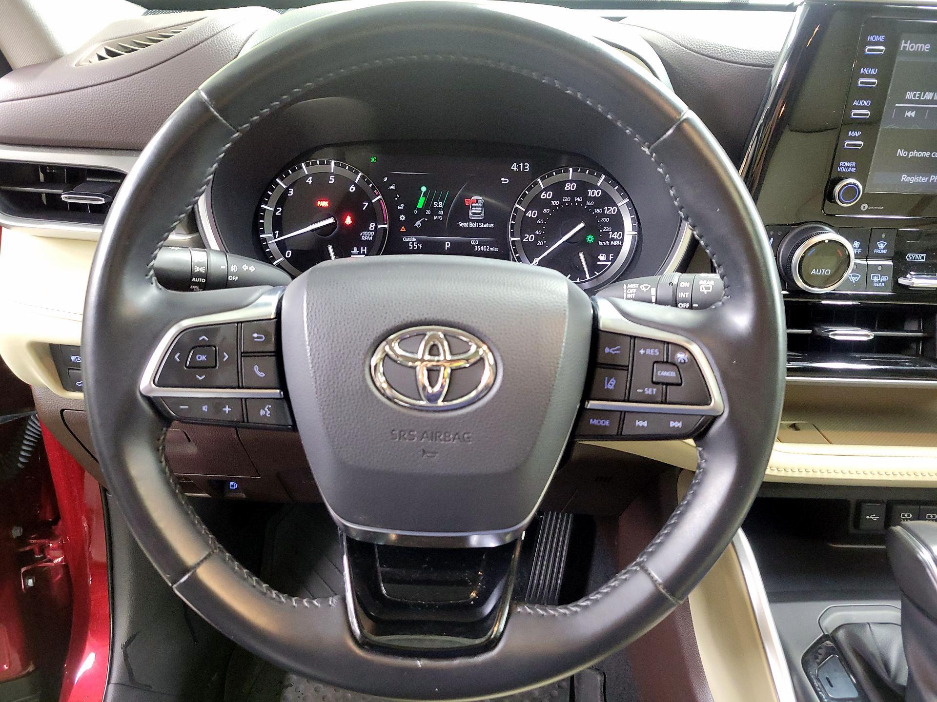 Thumbnail: 2021 Toyota Highlander - 10