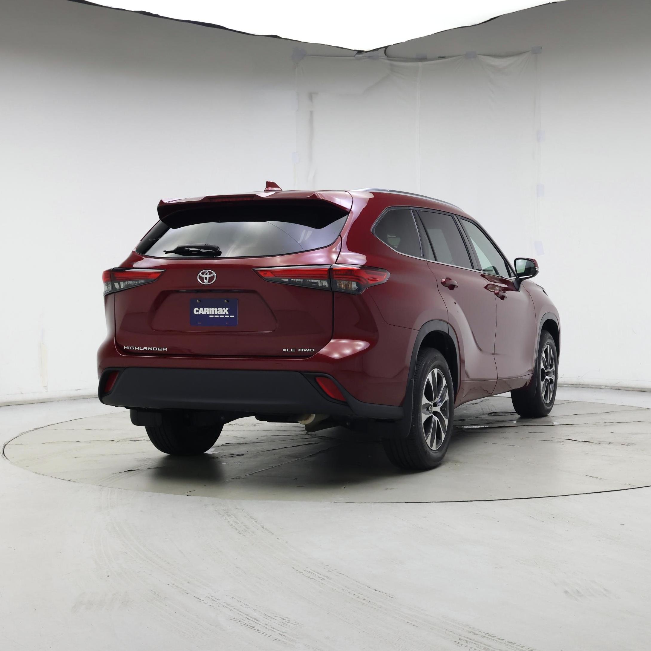 Thumbnail: 2021 Toyota Highlander - 8