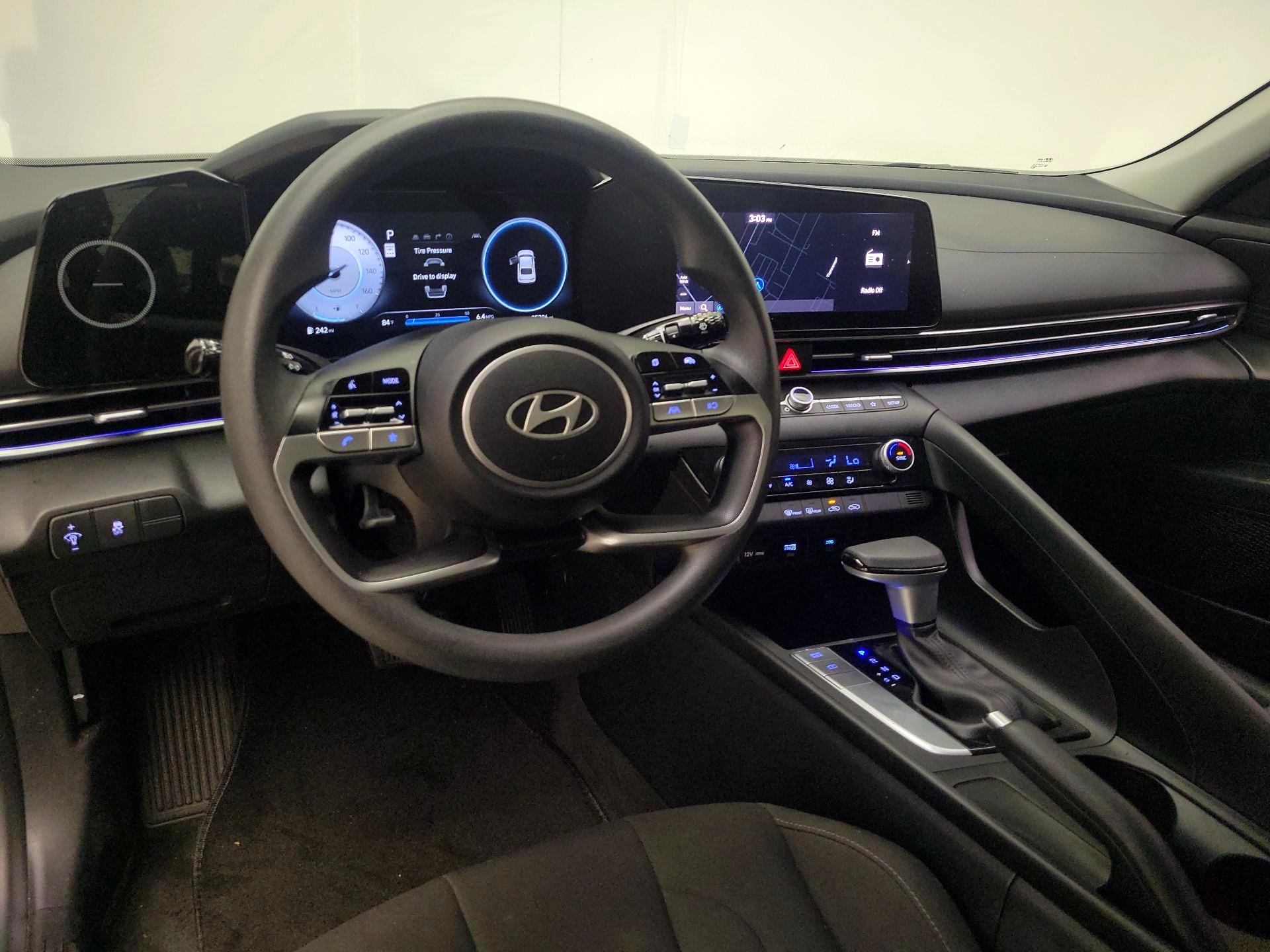 Thumbnail: 2024 Hyundai Elantra - 9