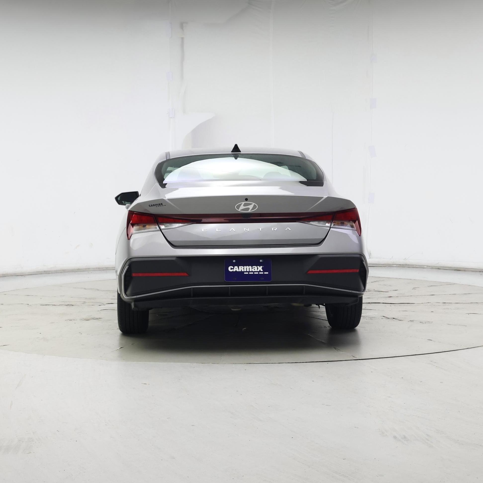 Thumbnail: 2024 Hyundai Elantra - 6