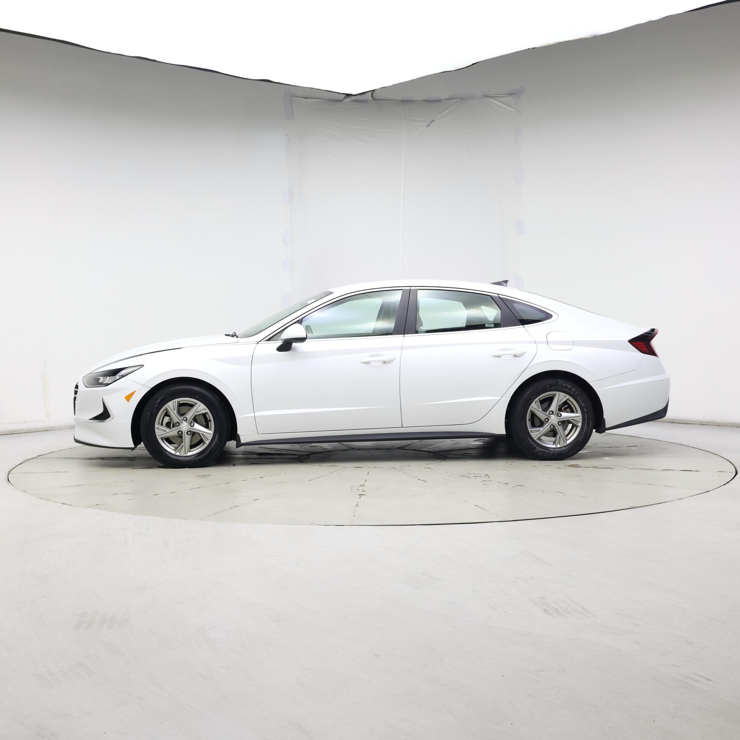 Thumbnail: 2021 Hyundai Sonata - 3