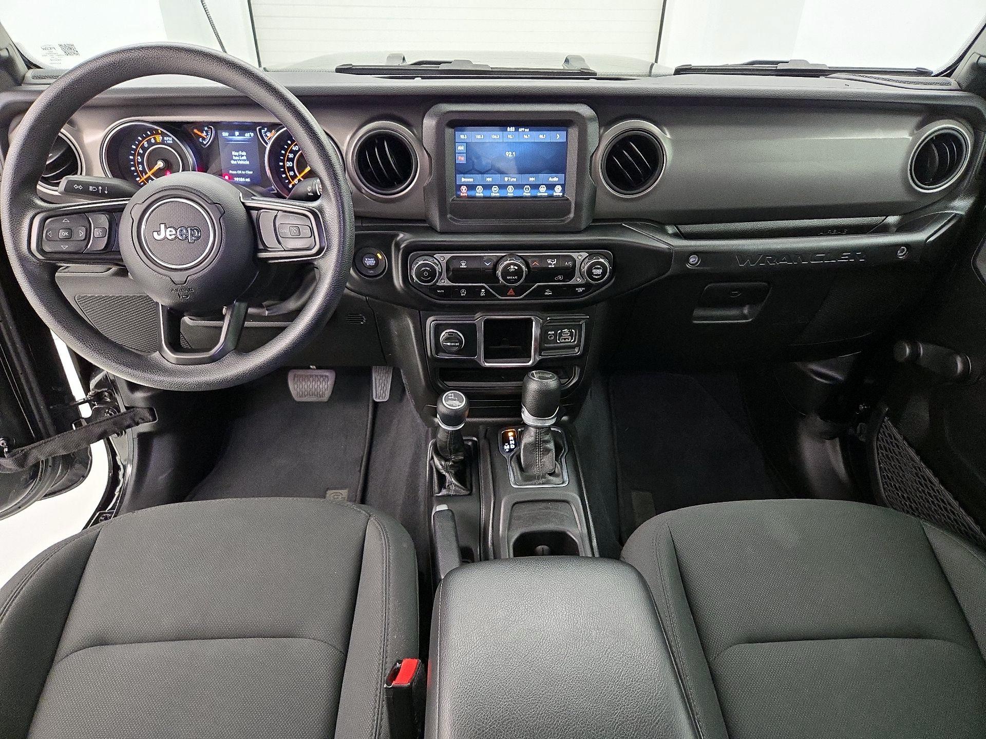 Thumbnail: 2022 Jeep Wrangler - 9