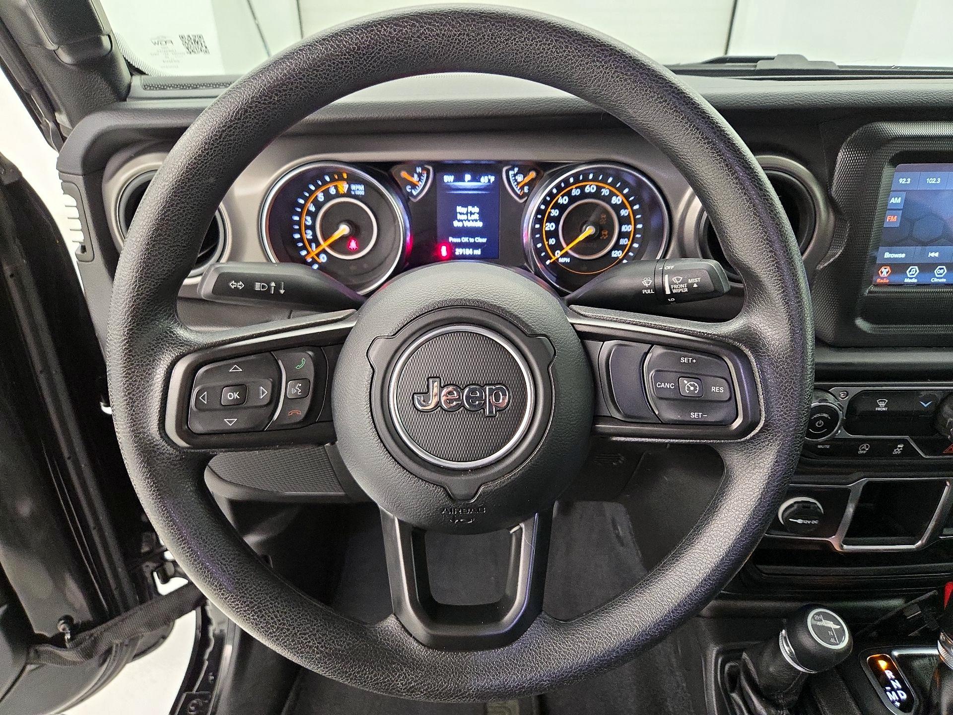 Thumbnail: 2022 Jeep Wrangler - 10