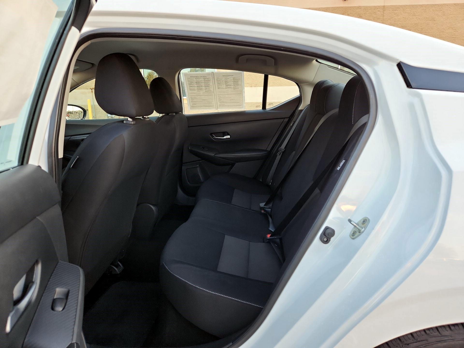 Thumbnail: 2022 Nissan Sentra - 17