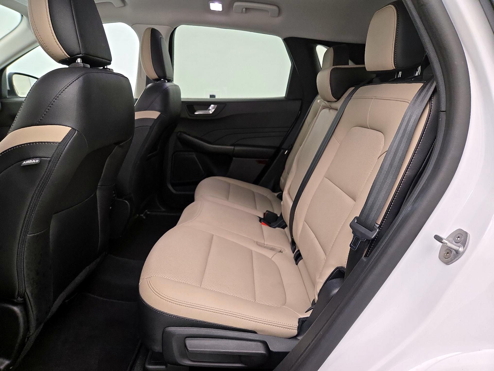 Thumbnail: 2021 Ford Escape - 19