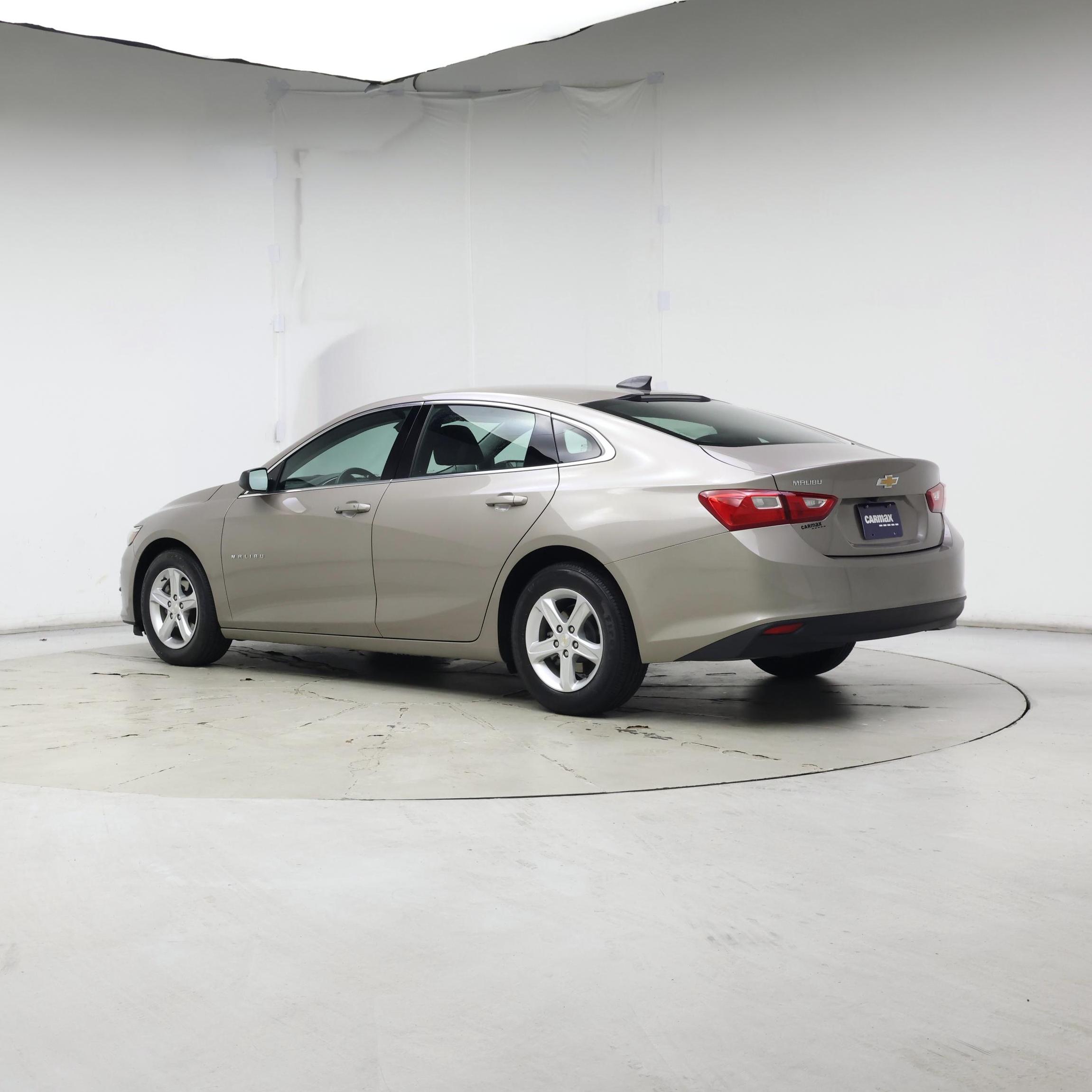 Thumbnail: 2023 Chevrolet Malibu - 2